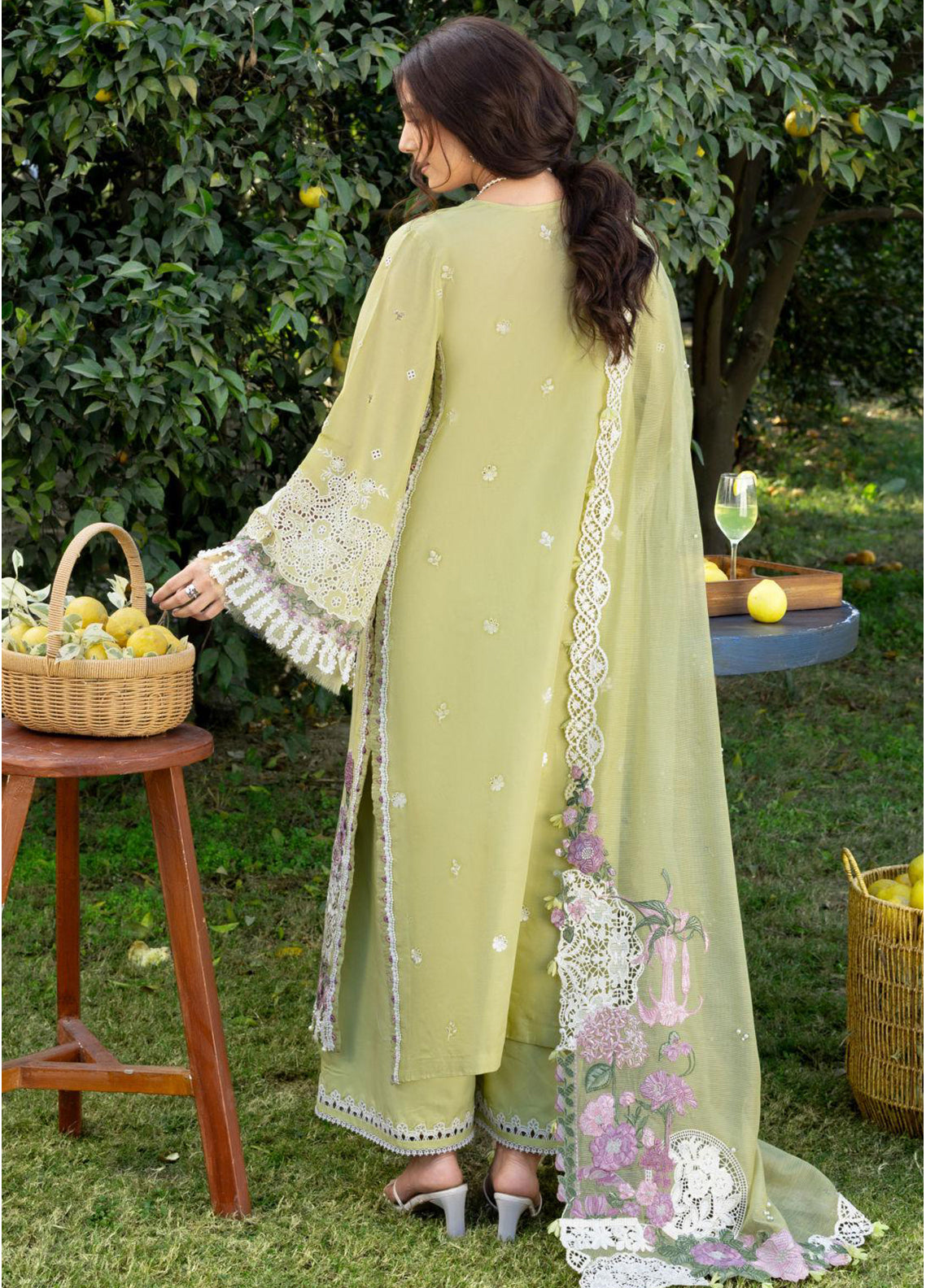 Elaf Embroidered Lawn 3 Piece Unstitched Suit EF26LL ELY-08 PISTACHIA Elaf Embroidered Lawn 3 Piece Unstitched Suit EF26LL ELY-08 PISTACHIA