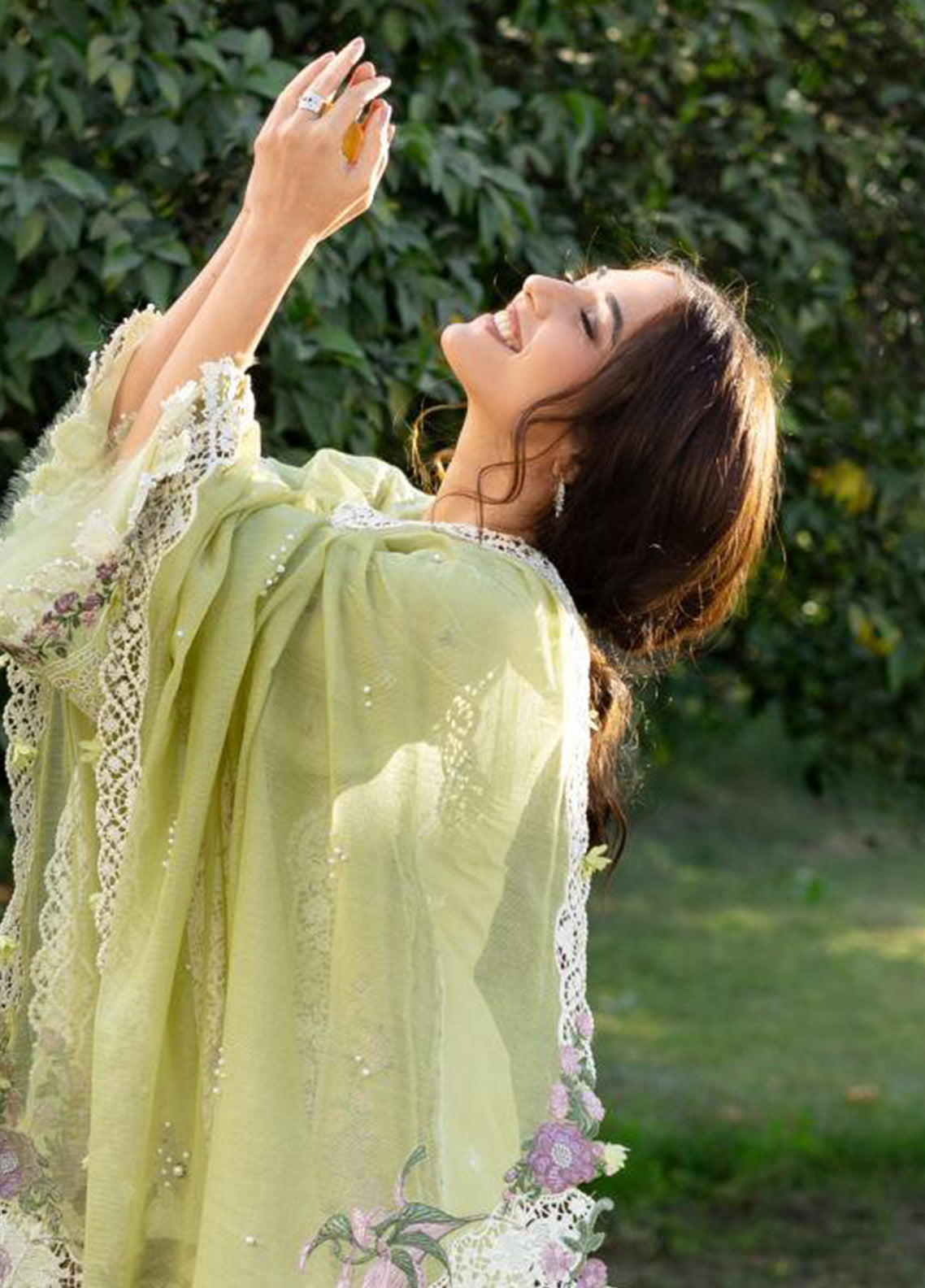 Elaf Embroidered Lawn 3 Piece Unstitched Suit EF26LL ELY-08 PISTACHIA Elaf Embroidered Lawn 3 Piece Unstitched Suit EF26LL ELY-08 PISTACHIA