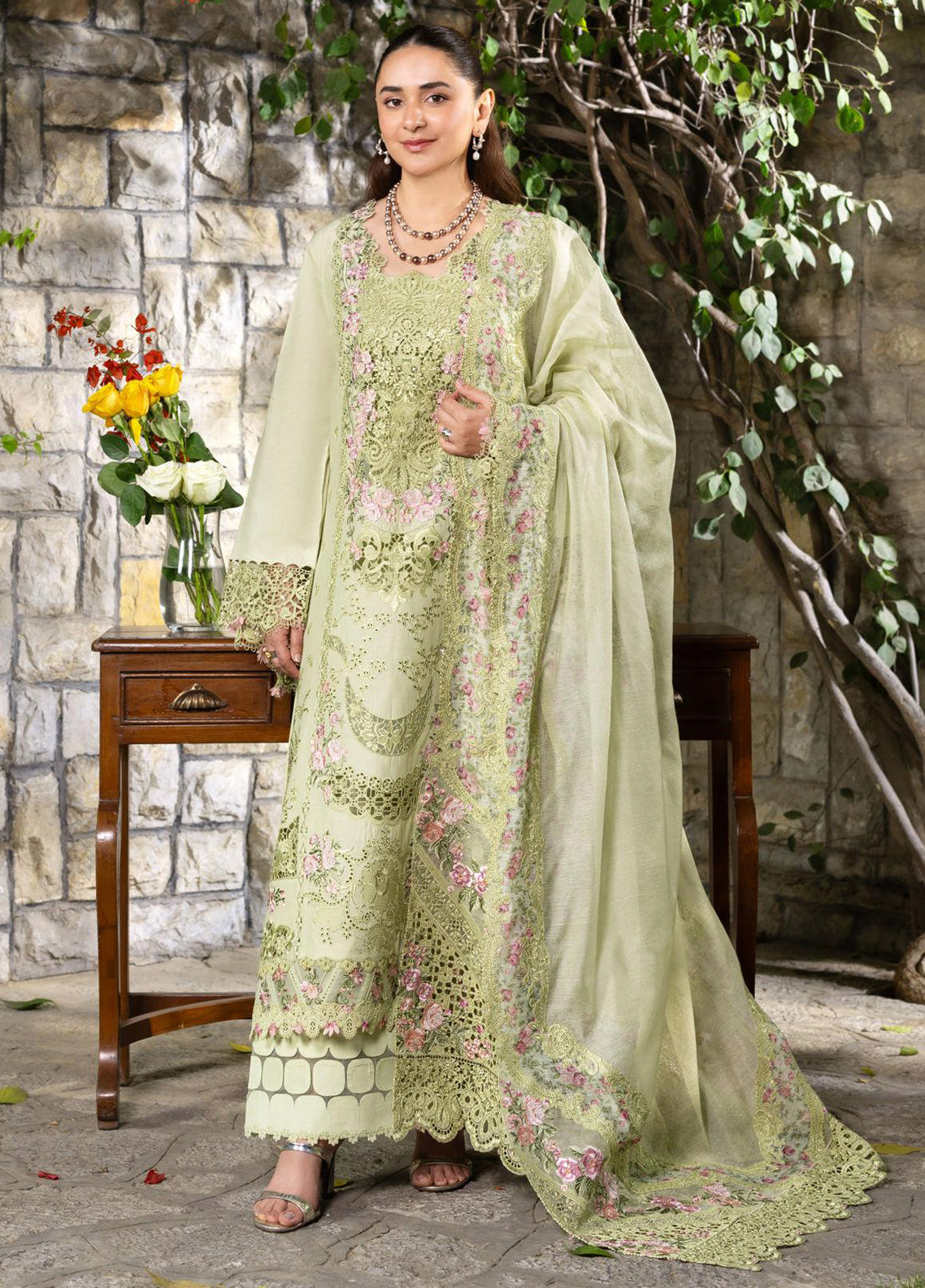 Elaf Embroidered Lawn 3 Piece Unstitched Suit EF26LL ELY-11 SPANISH MUSE Elaf Embroidered Lawn 3 Piece Unstitched Suit EF26LL ELY-11 SPANISH MUSE
