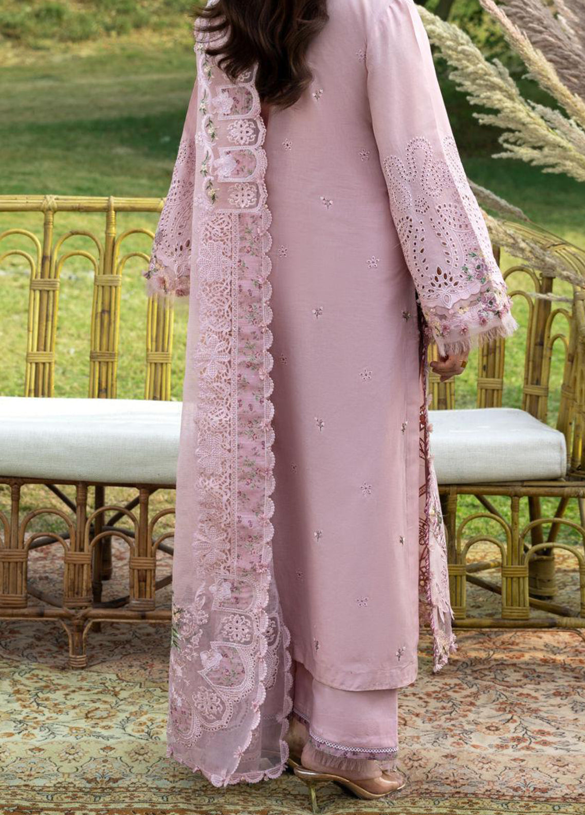 Elaf Embroidered Lawn 3 Piece Unstitched Suit EF26LL ELY-4A BLOOMING Elaf Embroidered Lawn 3 Piece Unstitched Suit EF26LL ELY-4A BLOOMING