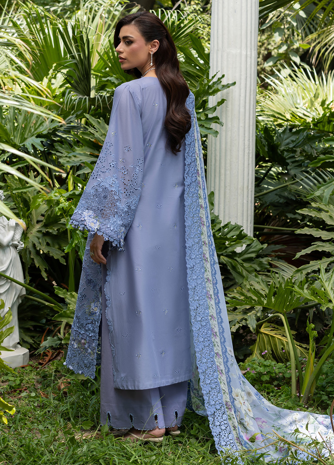 Elaf Premium Luxury Lawn 3 Piece Unstitched Suit EF26LLV2 D-ELQ-2B LAVENDER LUXE Elaf Premium Luxury Lawn 3 Piece Unstitched Suit EF26LLV2 D-ELQ-2B LAVENDER LUXE
