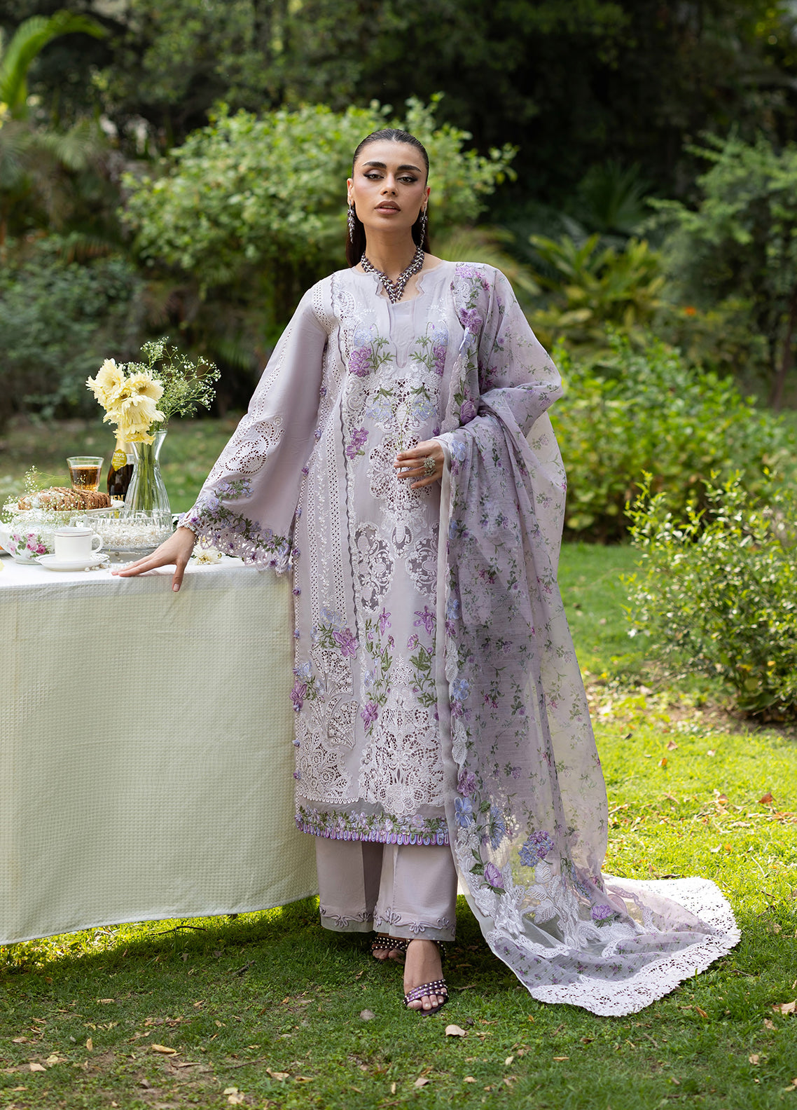 Elaf Premium Luxury Lawn 3 Piece Unstitched Suit EF26LLV2 D-ELQ-4B PURE PLUM Elaf Premium Luxury Lawn 3 Piece Unstitched Suit EF26LLV2 D-ELQ-4B PURE PLUM
