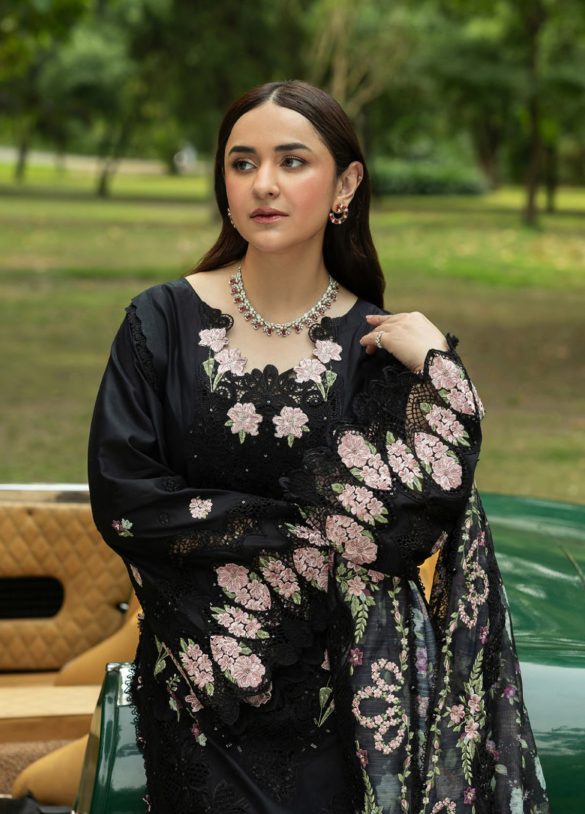 Elaf Premium Luxury Lawn 3 Piece Unstitched Suit EF26LLV2 D-ELQ-5B BLACK MASCARA Elaf Premium Luxury Lawn 3 Piece Unstitched Suit EF26LLV2 D-ELQ-5B BLACK MASCARA
