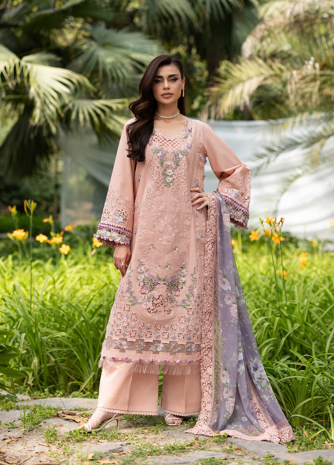 Elaf Premium Luxury Lawn 3 Piece Unstitched Suit EF26LLV2 D-ELQ-6A BLUSHING ROSE Elaf Premium Luxury Lawn 3 Piece Unstitched Suit EF26LLV2 D-ELQ-6A BLUSHING ROSE