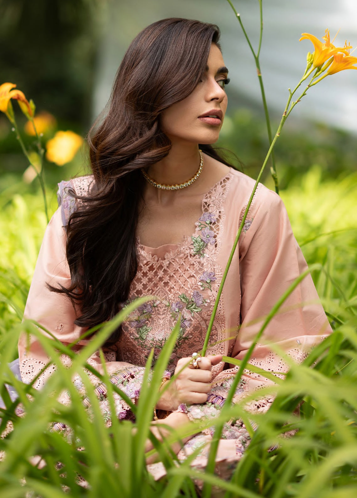 Elaf Premium Luxury Lawn 3 Piece Unstitched Suit EF26LLV2 D-ELQ-6A BLUSHING ROSE Elaf Premium Luxury Lawn 3 Piece Unstitched Suit EF26LLV2 D-ELQ-6A BLUSHING ROSE