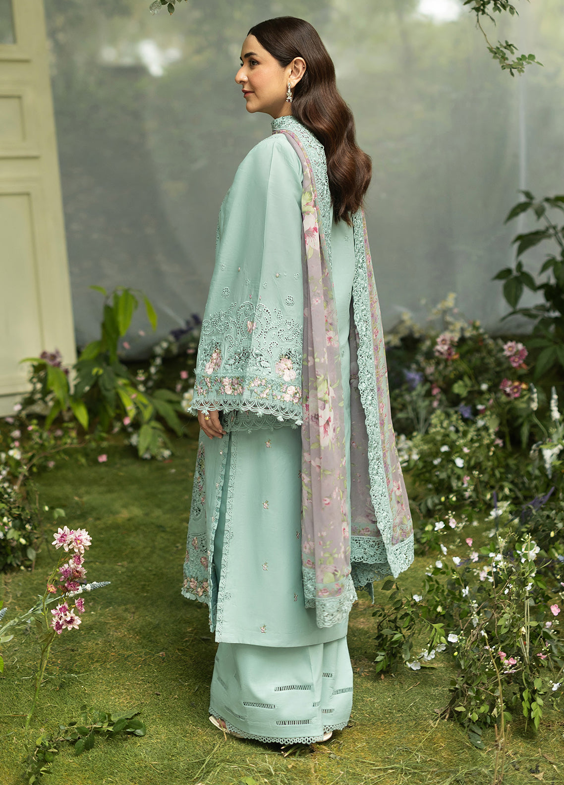 Elaf Premium Luxury Lawn 3 Piece Unstitched Suit EF26LLV2 D-ELQ-6B MINT STORY Elaf Premium Luxury Lawn 3 Piece Unstitched Suit EF26LLV2 D-ELQ-6B MINT STORY