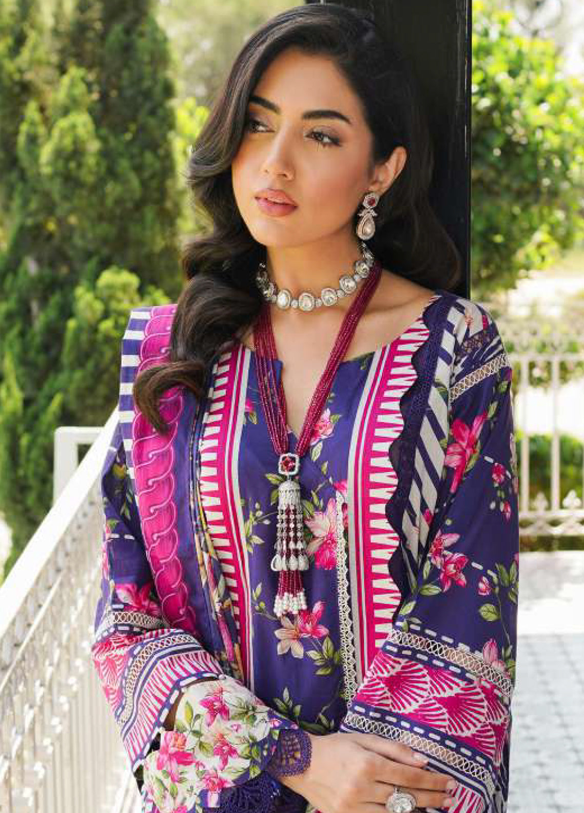 Elaf Printed Lawn Suits Unstitched 3 Piece - EL24PL EEP-02B BLOOMIE Elaf Printed Lawn Suits Unstitched 3 Piece - EL24PL EEP-02B BLOOMIE