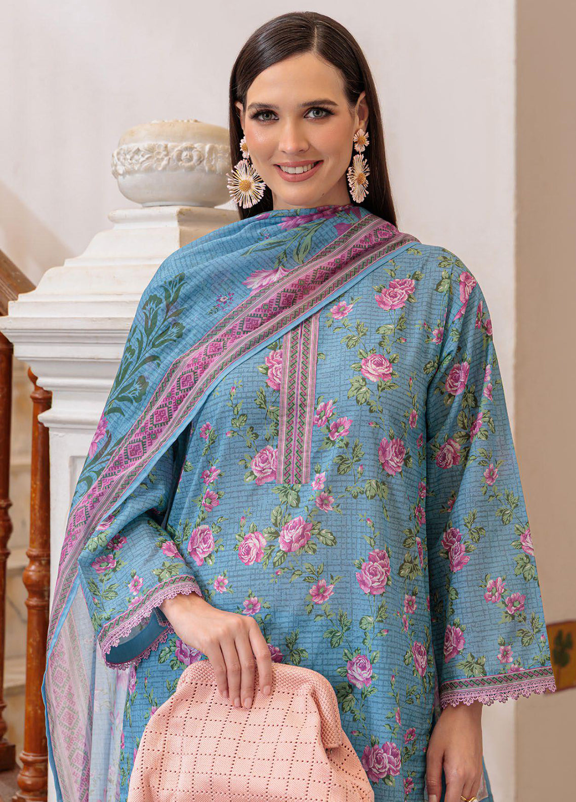 Elora A Floral By Gul Ahmed Printed Lawn 3 Piece Unstitched Suit GA26EAF D-CL 62136A Elora A Floral By Gul Ahmed Printed Lawn 3 Piece Unstitched Suit GA26EAF D-CL 62136A