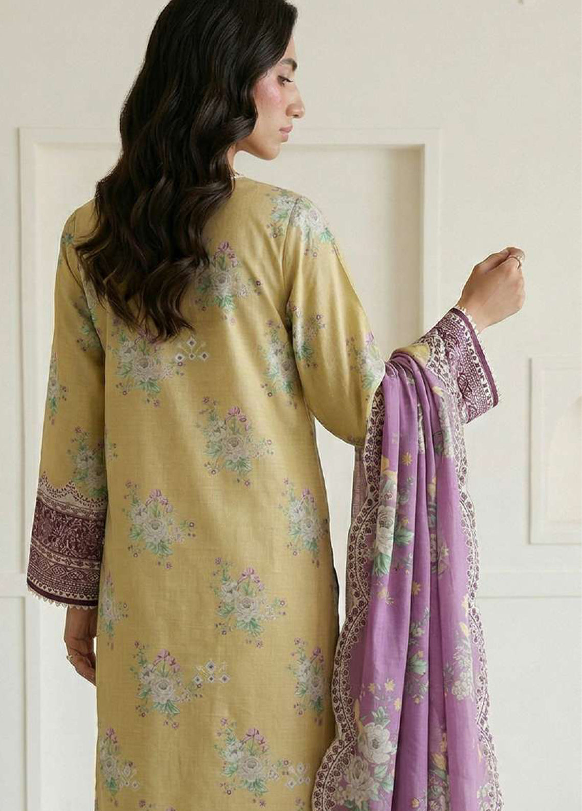 Essentail By Zellbury Embroidered Lawn 3 Piece Unstitched Suit WUS26E30709 Essentail By Zellbury Embroidered Lawn 3 Piece Unstitched Suit WUS26E30709