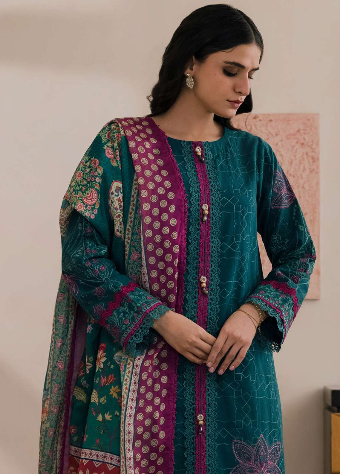 Essential By Zellbury Embroidered Lawn 3 Piece Unstitched Suit WUS26E30573 Essential By Zellbury Embroidered Lawn 3 Piece Unstitched Suit WUS26E30573
