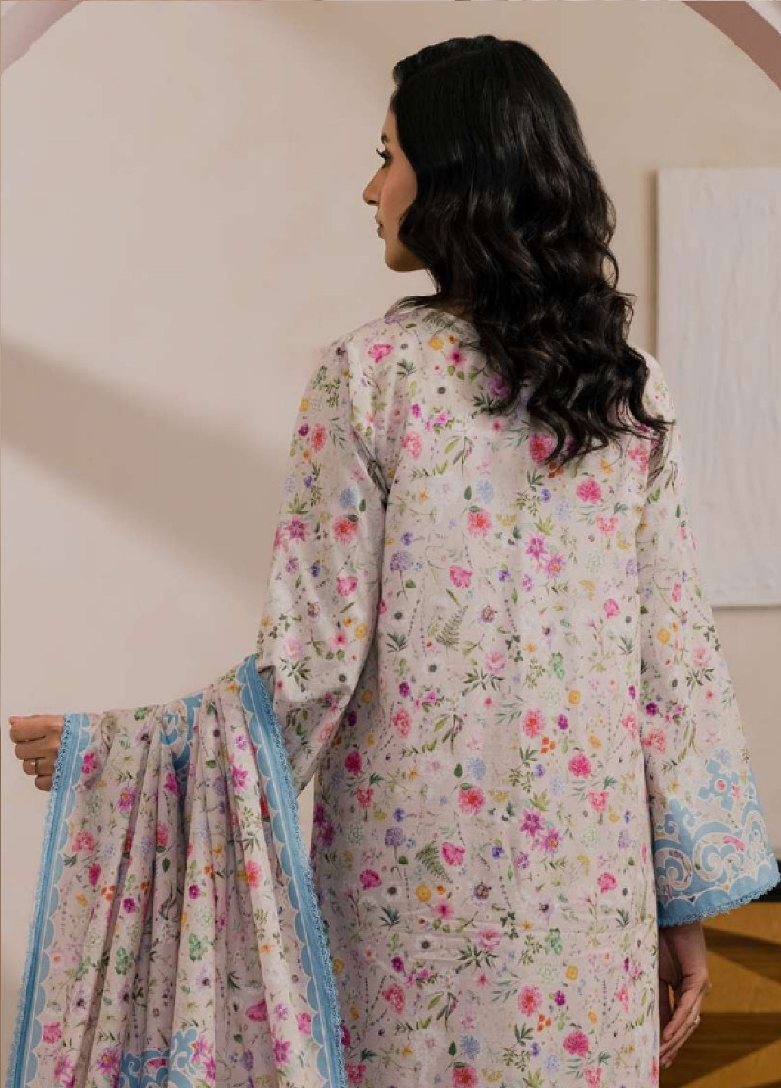 Essential By Zellbury Printed Lawn 3 Piece Unstitched Suit WUS26X30891 Essential By Zellbury Printed Lawn 3 Piece Unstitched Suit WUS26X30891
