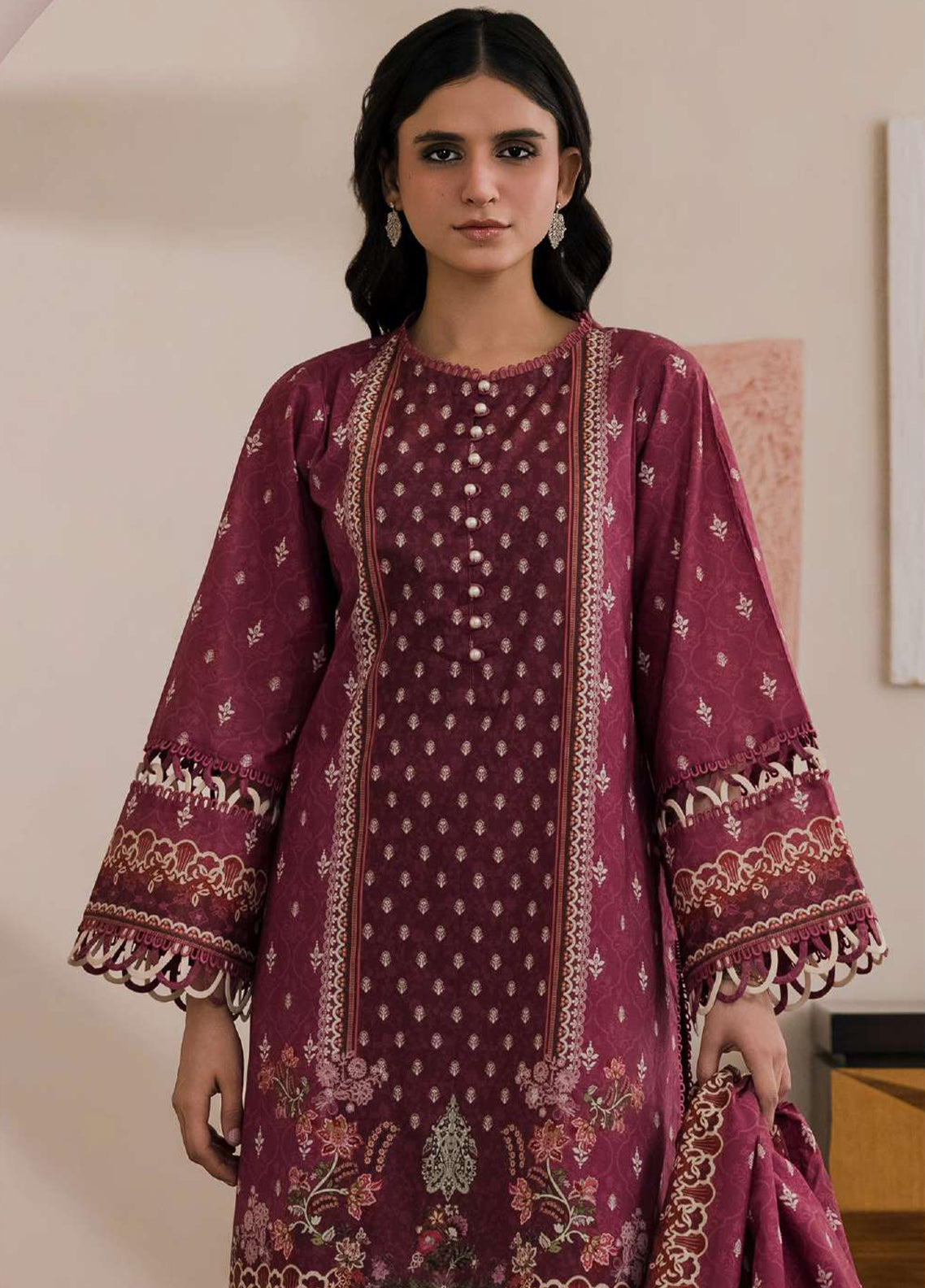 Essential By Zellbury Printed Lawn 3 Piece Unstitched Suit WUS26X31027 Essential By Zellbury Printed Lawn 3 Piece Unstitched Suit WUS26X31027