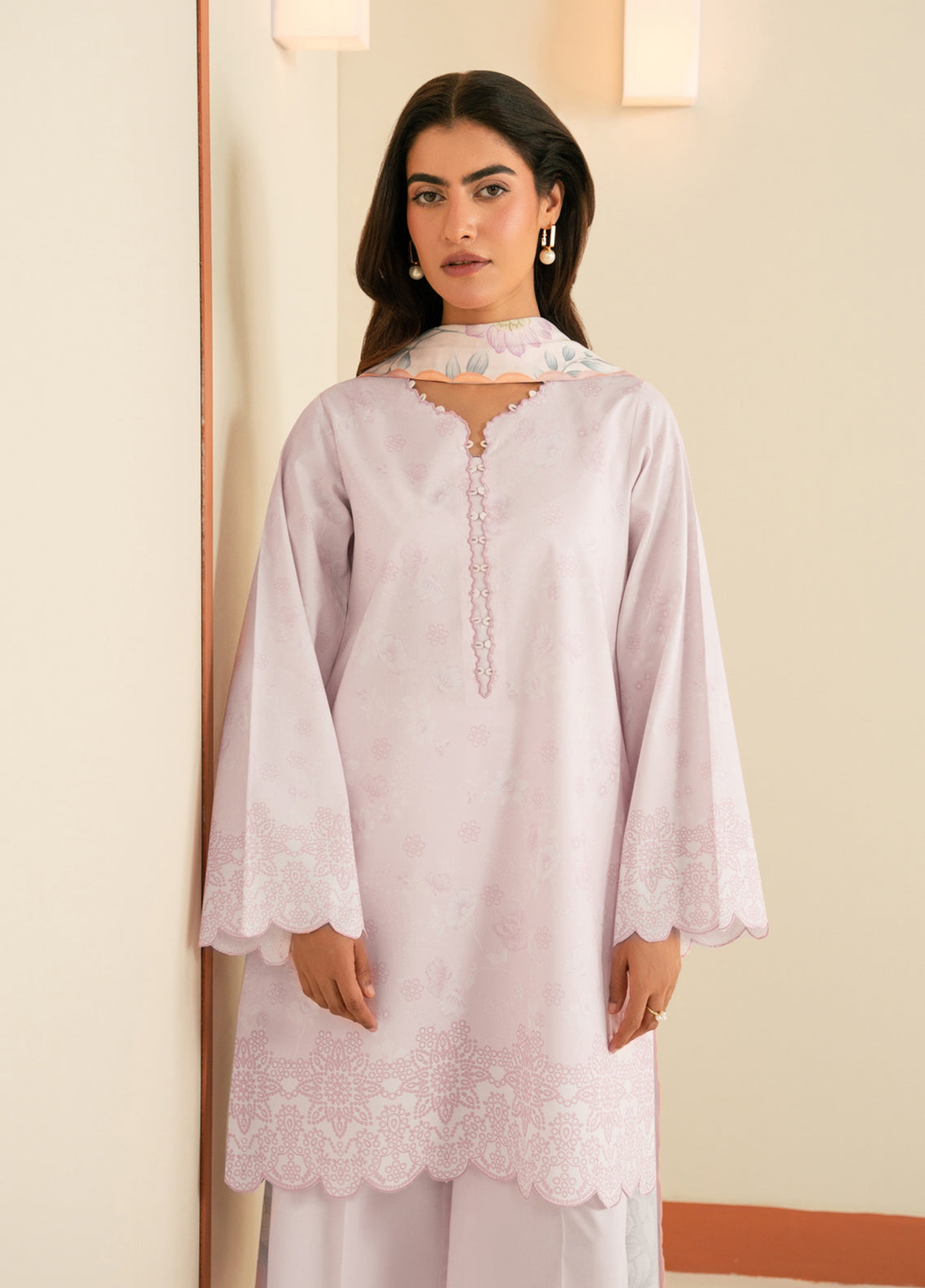 Essentials By Seran Embroidered Lawn 3 Piece Unstitched Suit SRN26EV2 D-07 LILIANE Essentials By Seran Embroidered Lawn 3 Piece Unstitched Suit SRN26EV2 D-07 LILIANE