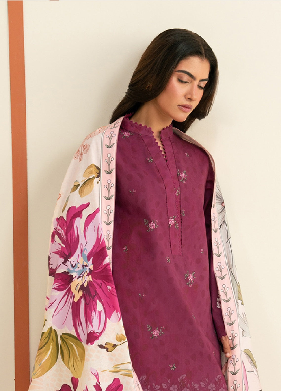 Essentials By Seran Embroidered Lawn 3 Piece Unstitched Suit SRN26EV2 D-09 MELROSE Essentials By Seran Embroidered Lawn 3 Piece Unstitched Suit SRN26EV2 D-09 MELROSE