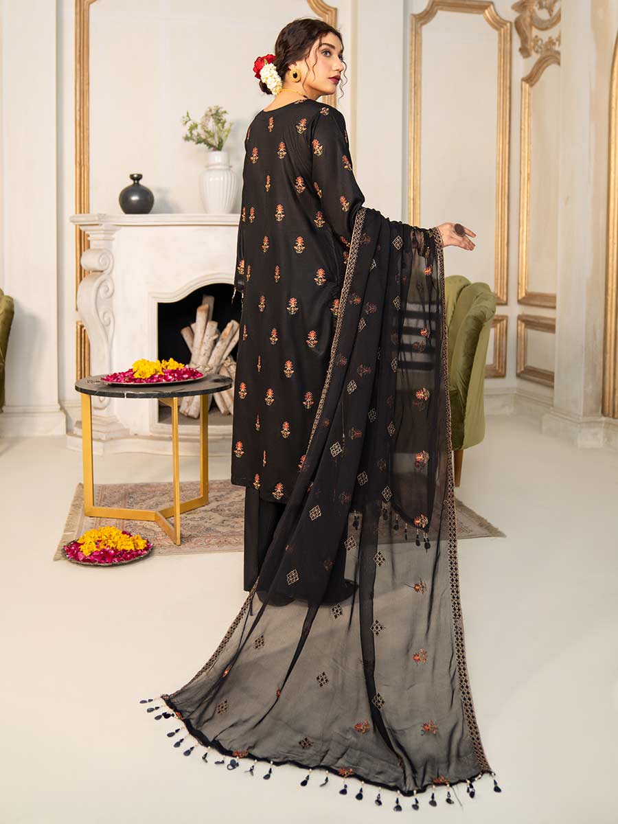 D#08 Feroza Luxury Emb Lawn Collection 523 D#08 Feroza Luxury Emb Lawn Collection 523