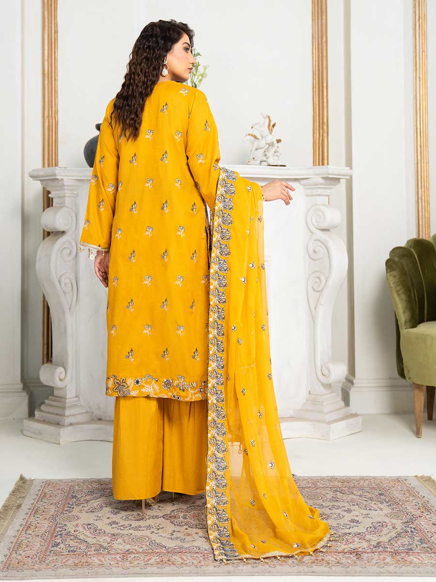 D#01 Feroza Luxury Emb Lawn Collection 523 D#01 Feroza Luxury Emb Lawn Collection 523
