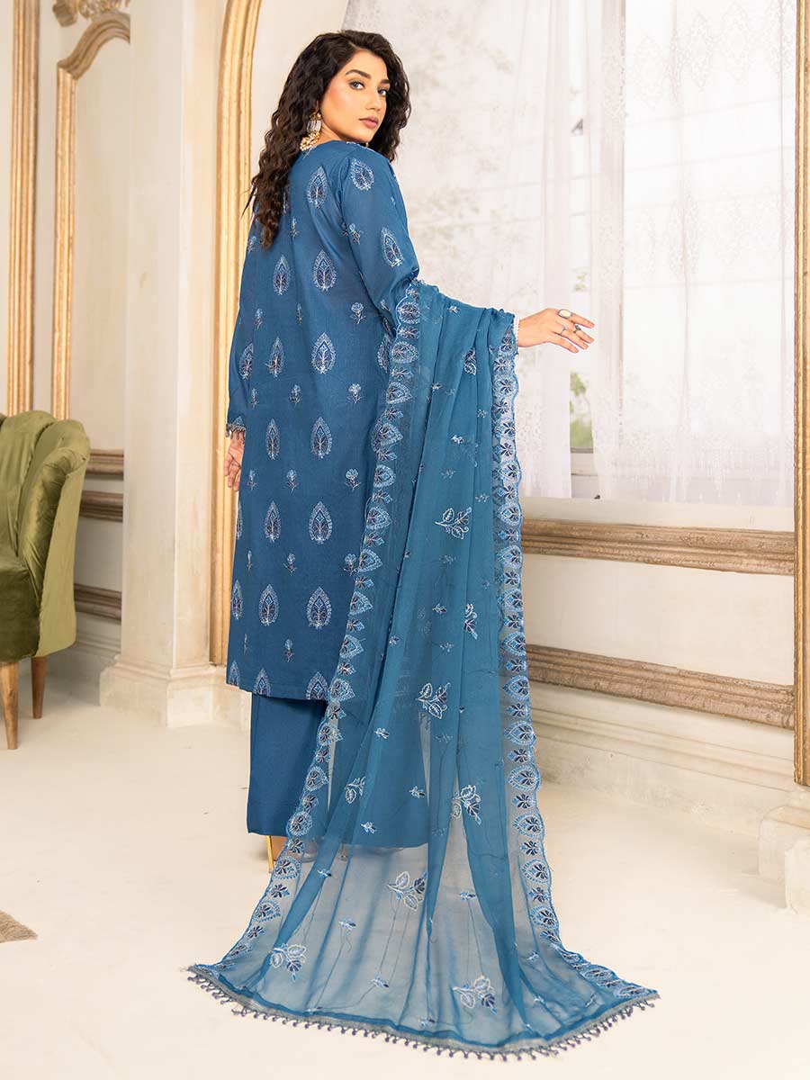 D#04 Feroza Luxury Emb Lawn Collection 523 D#04 Feroza Luxury Emb Lawn Collection 523