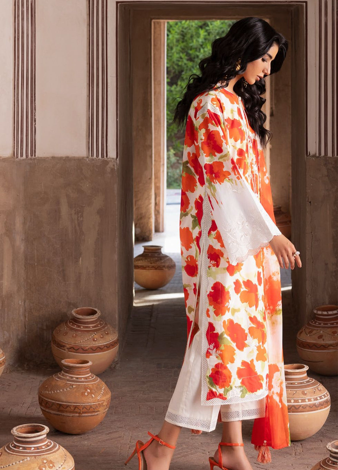 Flora By Gul Ahmed Embroidered Lawn 3 Piece Unstitched Suit GA26FEC D-BM-62056 Flora By Gul Ahmed Embroidered Lawn 3 Piece Unstitched Suit GA26FEC D-BM-62056
