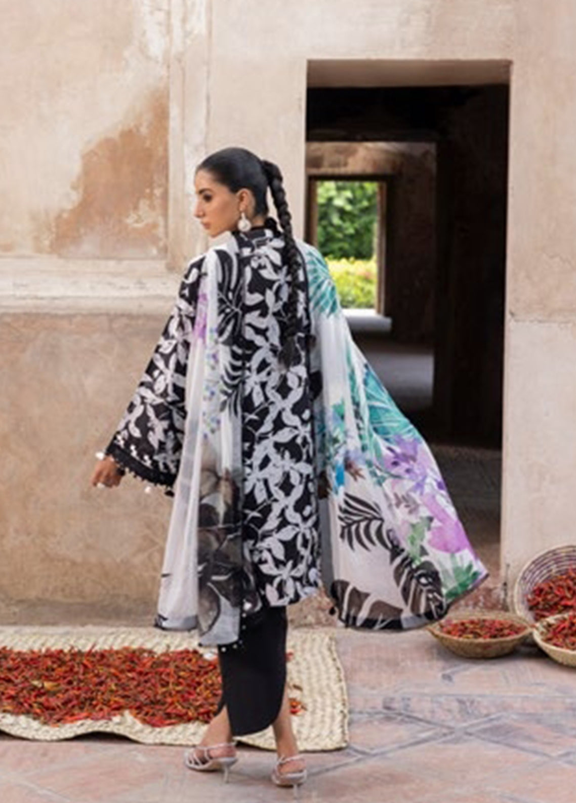 Flora By Gul Ahmed Embroidered Lawn 3 Piece Unstitched Suit GA26FEC D-BM-62070 Flora By Gul Ahmed Embroidered Lawn 3 Piece Unstitched Suit GA26FEC D-BM-62070