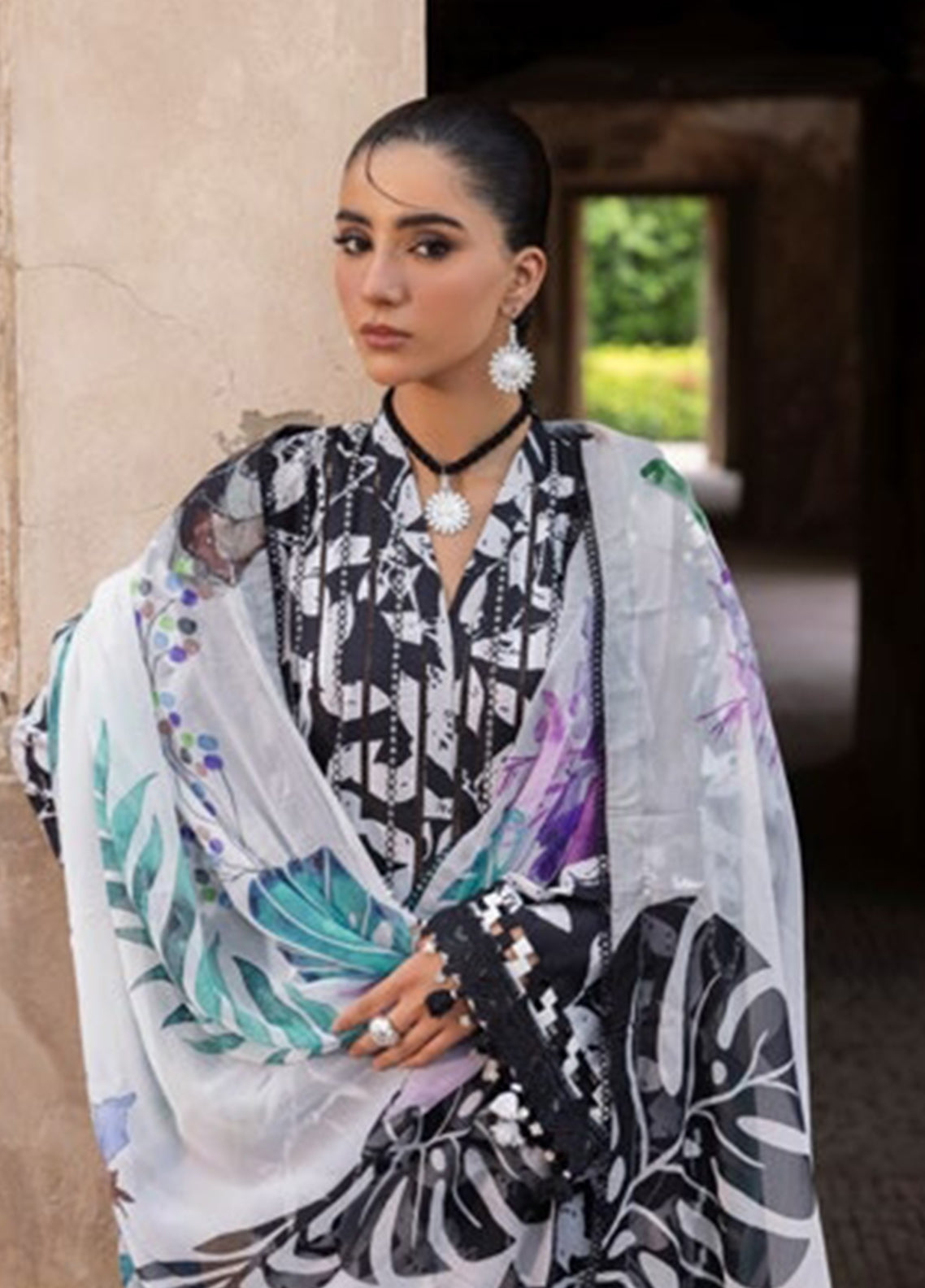 Flora By Gul Ahmed Embroidered Lawn 3 Piece Unstitched Suit GA26FEC D-BM-62070 Flora By Gul Ahmed Embroidered Lawn 3 Piece Unstitched Suit GA26FEC D-BM-62070