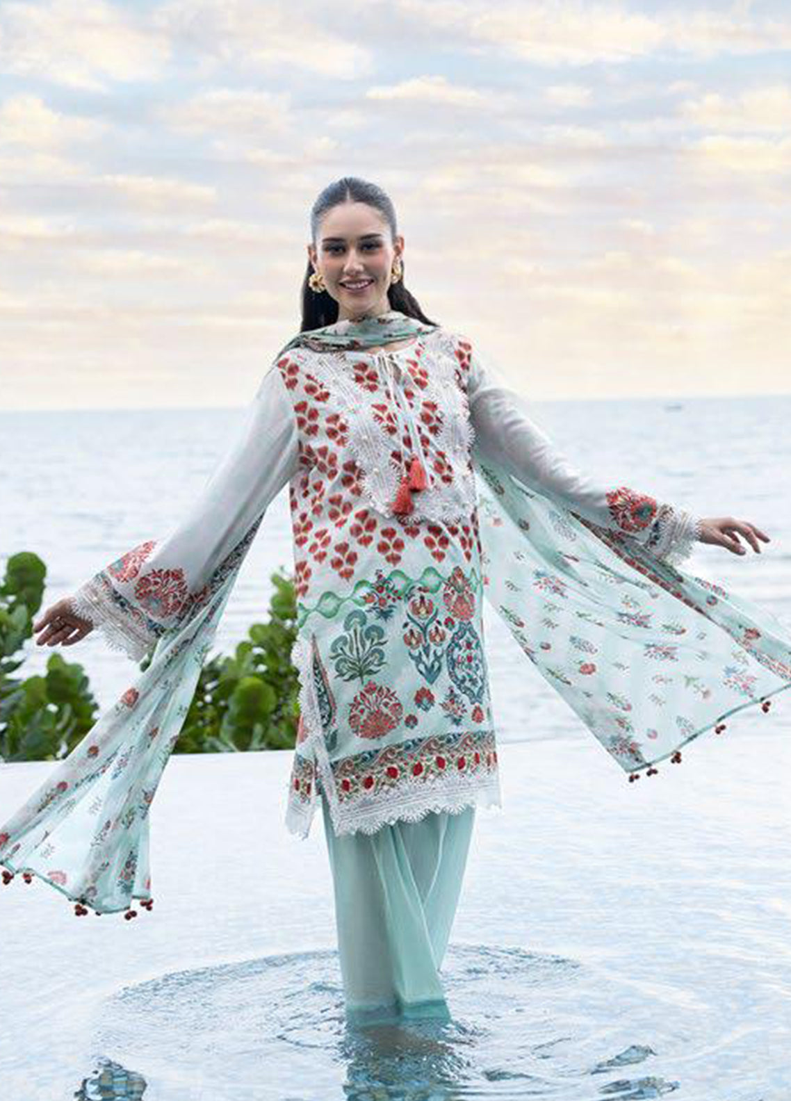Floral Blush By Gul Ahmed Printed Lawn 3 Piece Unstitched Suit GA26FB D-CL-62080A Floral Blush By Gul Ahmed Printed Lawn 3 Piece Unstitched Suit GA26FB D-CL-62080A