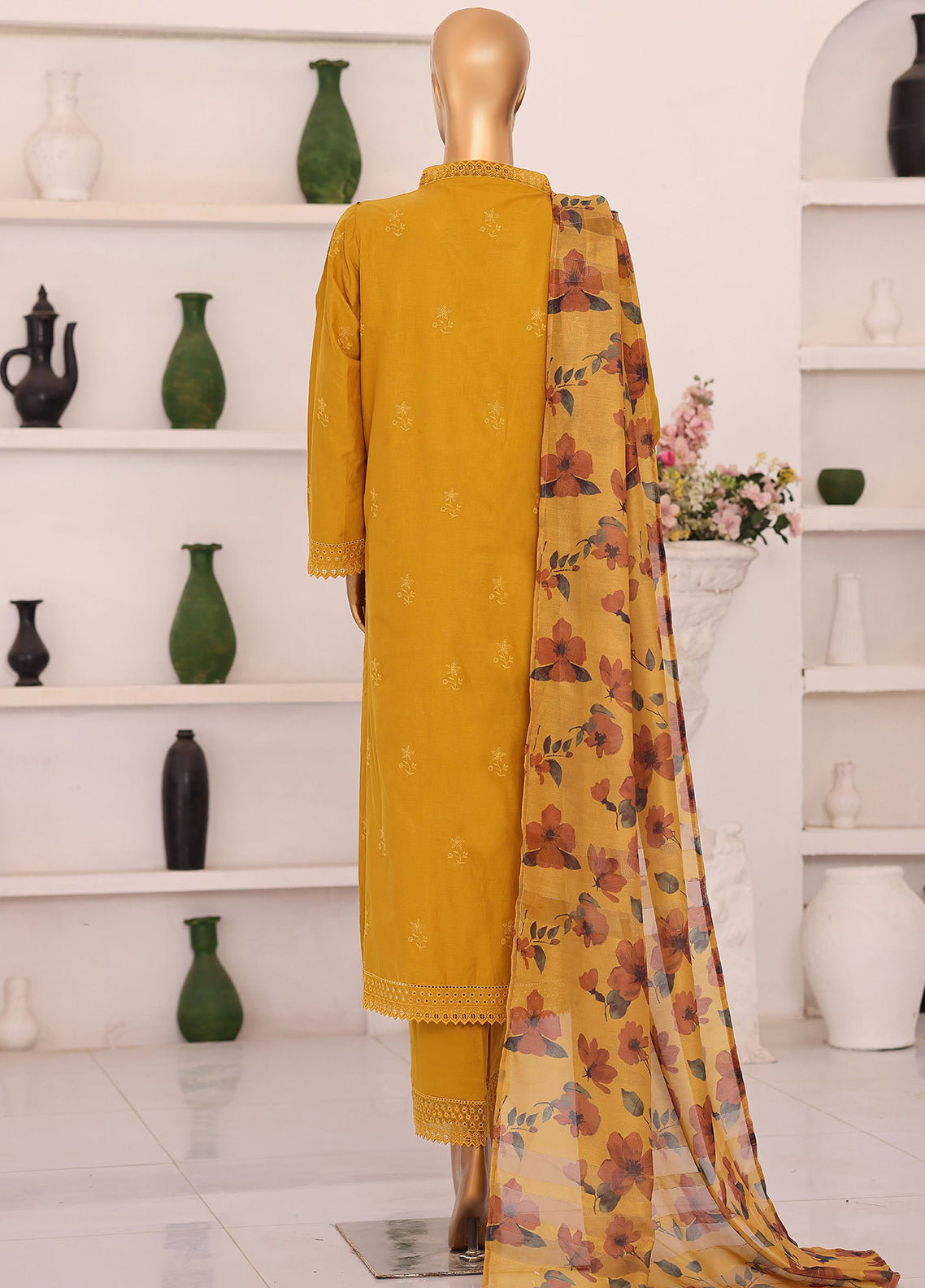 Floral Vibes By HZ Textile Embroidered Appliquekari Lawn 3 Piece Unstitched Suit HZ26FVAE D-FVE-01 Floral Vibes By HZ Textile Embroidered Appliquekari Lawn 3 Piece Unstitched Suit HZ26FVAE D-FVE-01