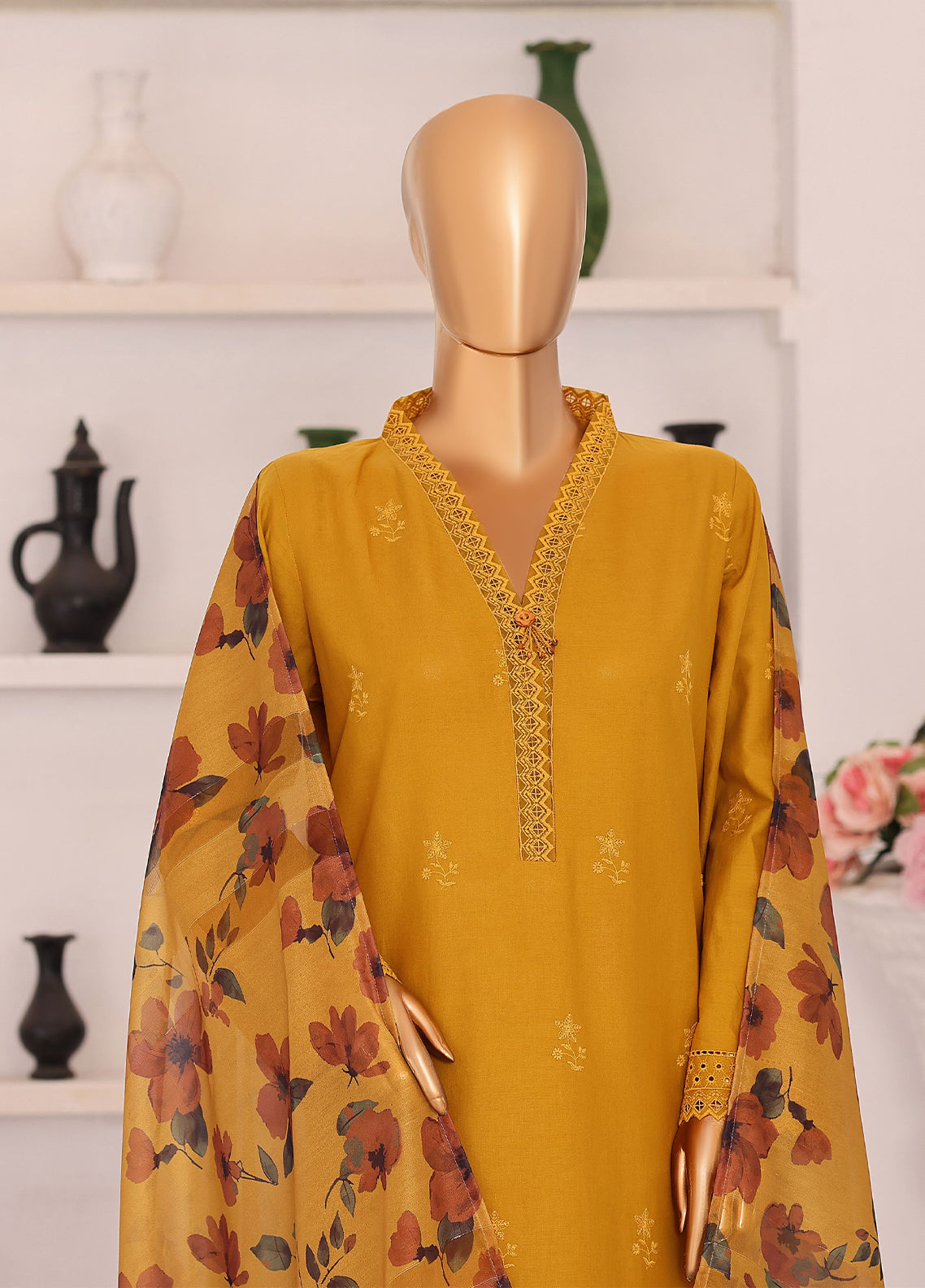 Floral Vibes By HZ Textile Embroidered Appliquekari Lawn 3 Piece Unstitched Suit HZ26FVAE D-FVE-01 Floral Vibes By HZ Textile Embroidered Appliquekari Lawn 3 Piece Unstitched Suit HZ26FVAE D-FVE-01