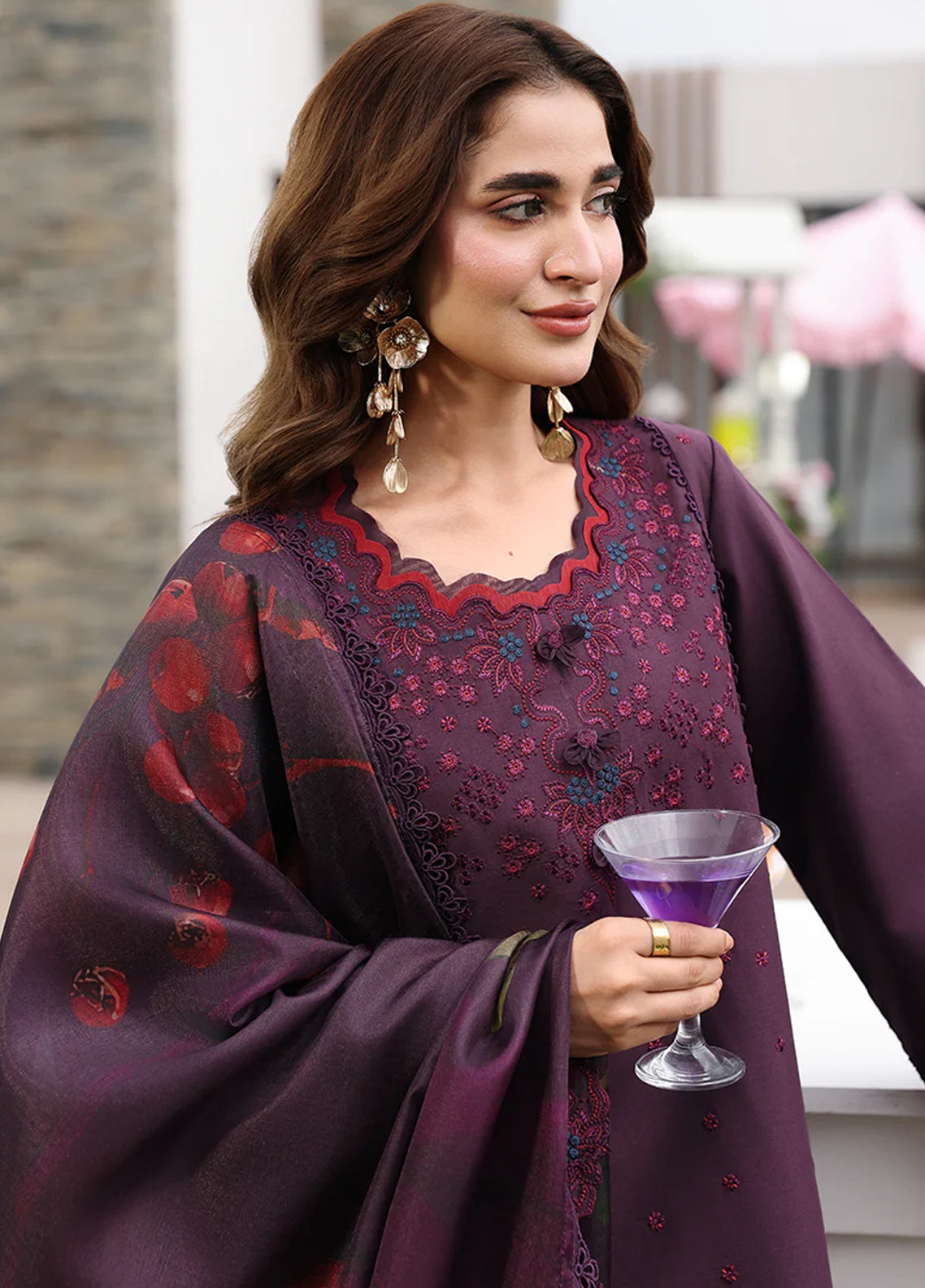 Florence By Rang Rasiya Luxury Embroidered Lawn 3 Piece Unstitched Suit RR26FLEE D-10 AREZOU Florence By Rang Rasiya Luxury Embroidered Lawn 3 Piece Unstitched Suit RR26FLEE D-10 AREZOU