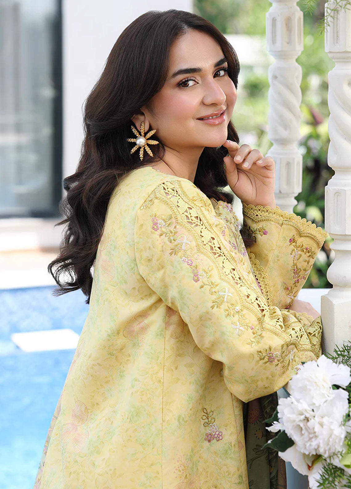 Florence By Rang Rasiya Luxury Embroidered Lawn 3 Piece Unstitched Suit RR26FLEE D-13 YUMNA Florence By Rang Rasiya Luxury Embroidered Lawn 3 Piece Unstitched Suit RR26FLEE D-13 YUMNA