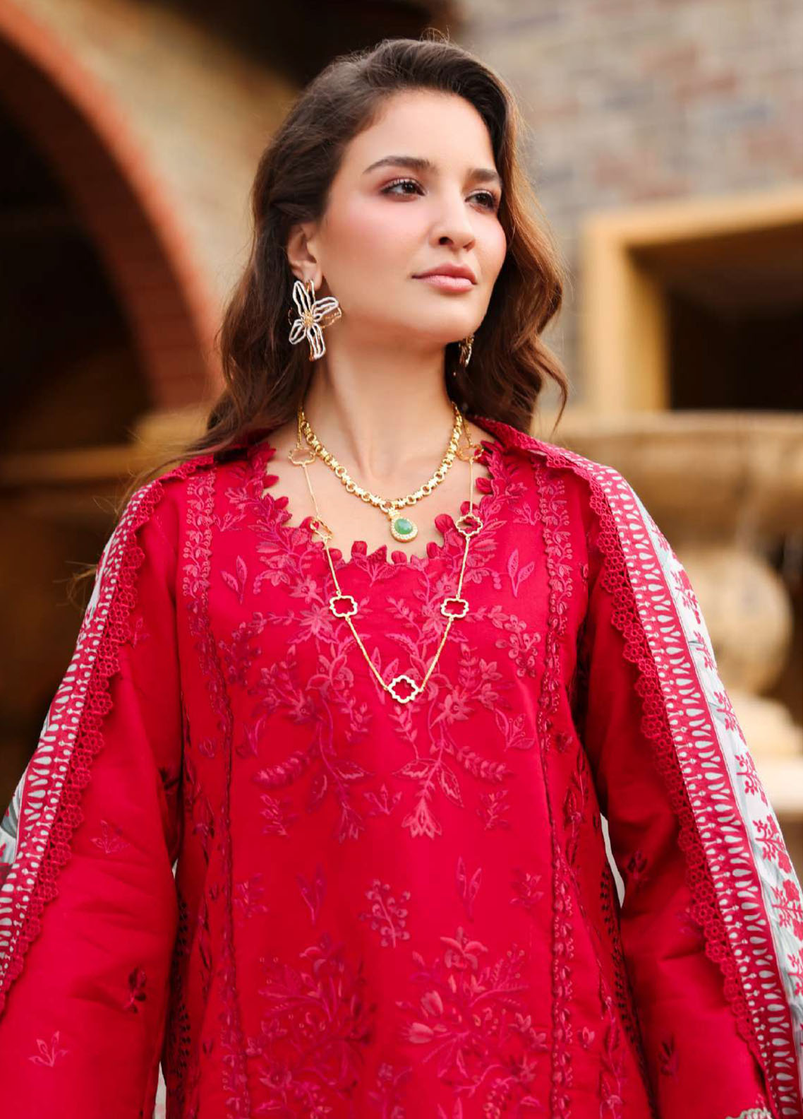 Florence by Rang Rasiya Embroidered Lawn 3 Piece Unstitched Suit RR26FL D-01 Meharmah Florence by Rang Rasiya Embroidered Lawn 3 Piece Unstitched Suit RR26FL D-01 Meharmah