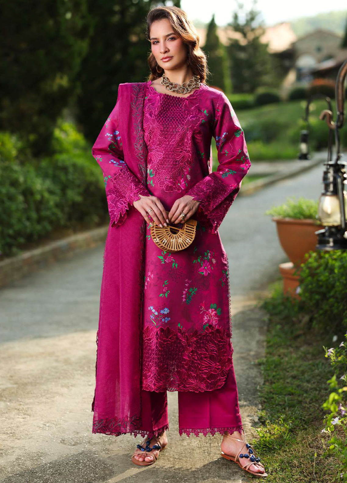 Florence by Rang Rasiya Embroidered Lawn 3 Piece Unstitched Suit RR26FL D-03 Mahra Florence by Rang Rasiya Embroidered Lawn 3 Piece Unstitched Suit RR26FL D-03 Mahra