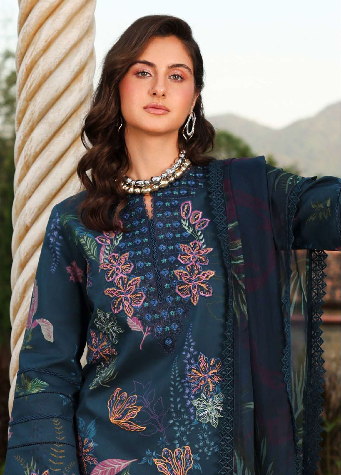 Florence by Rang Rasiya Embroidered Lawn 3 Piece Unstitched Suit RR26FL D-05 Eshal Florence by Rang Rasiya Embroidered Lawn 3 Piece Unstitched Suit RR26FL D-05 Eshal