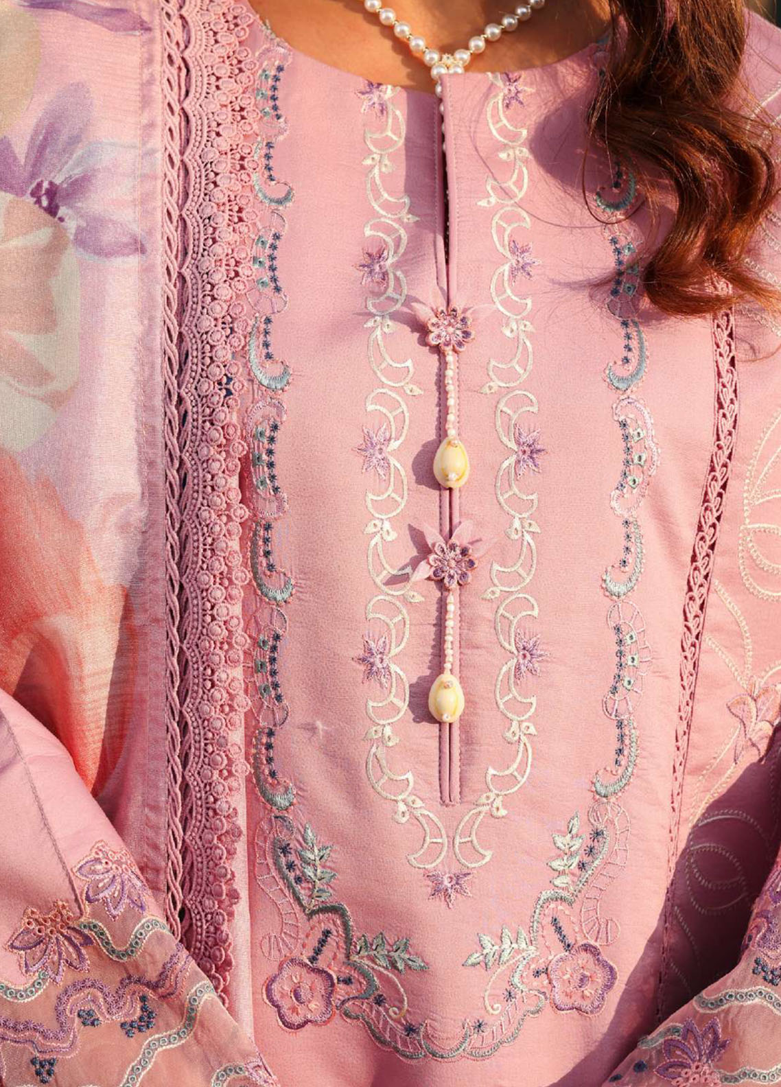 Florence by Rang Rasiya Embroidered Lawn 3 Piece Unstitched Suit RR26FL D-06 Manha Florence by Rang Rasiya Embroidered Lawn 3 Piece Unstitched Suit RR26FL D-06 Manha