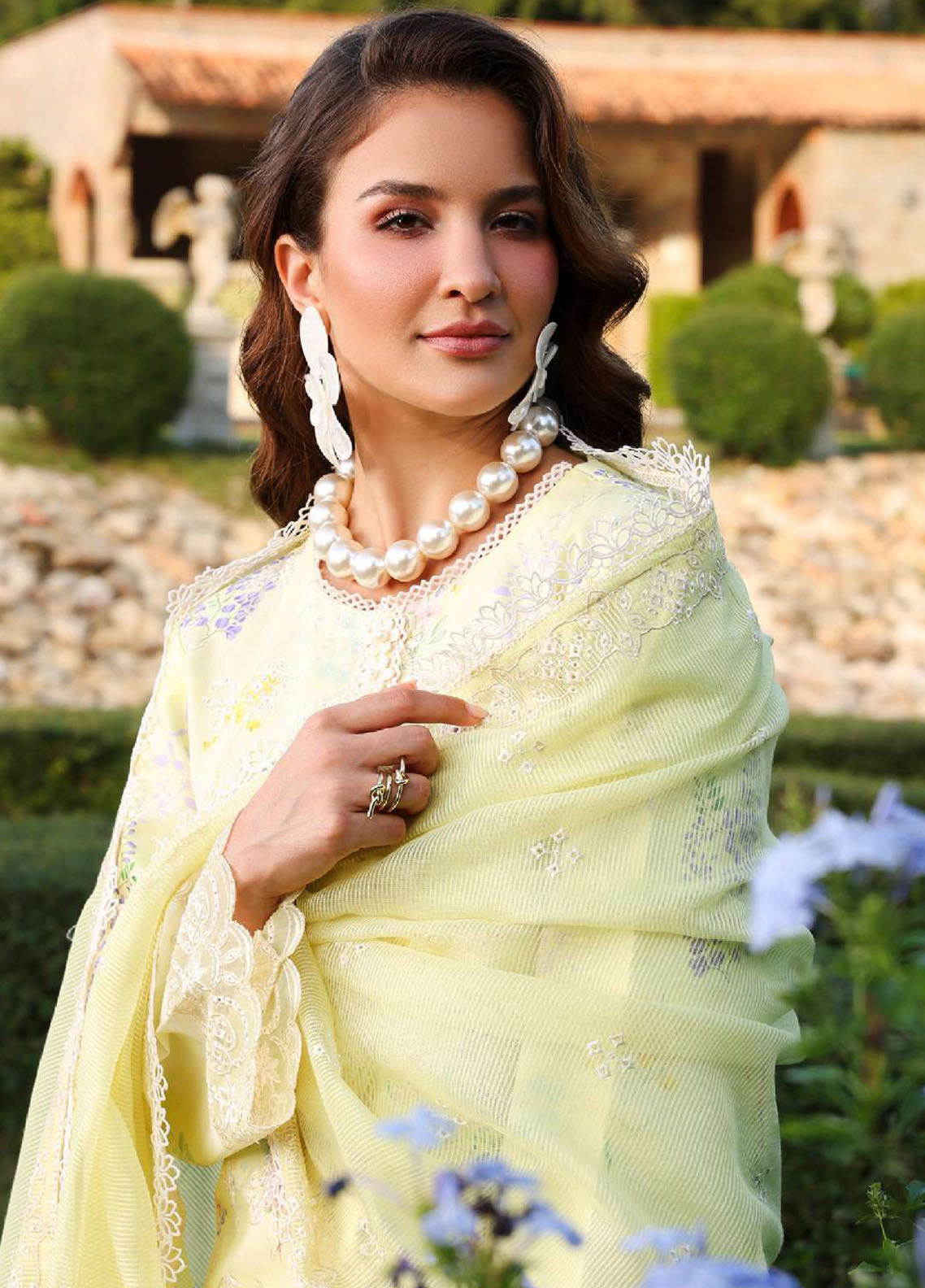 Florence by Rang Rasiya Embroidered Lawn 3 Piece Unstitched Suit RR26FL D-08 Misha Florence by Rang Rasiya Embroidered Lawn 3 Piece Unstitched Suit RR26FL D-08 Misha