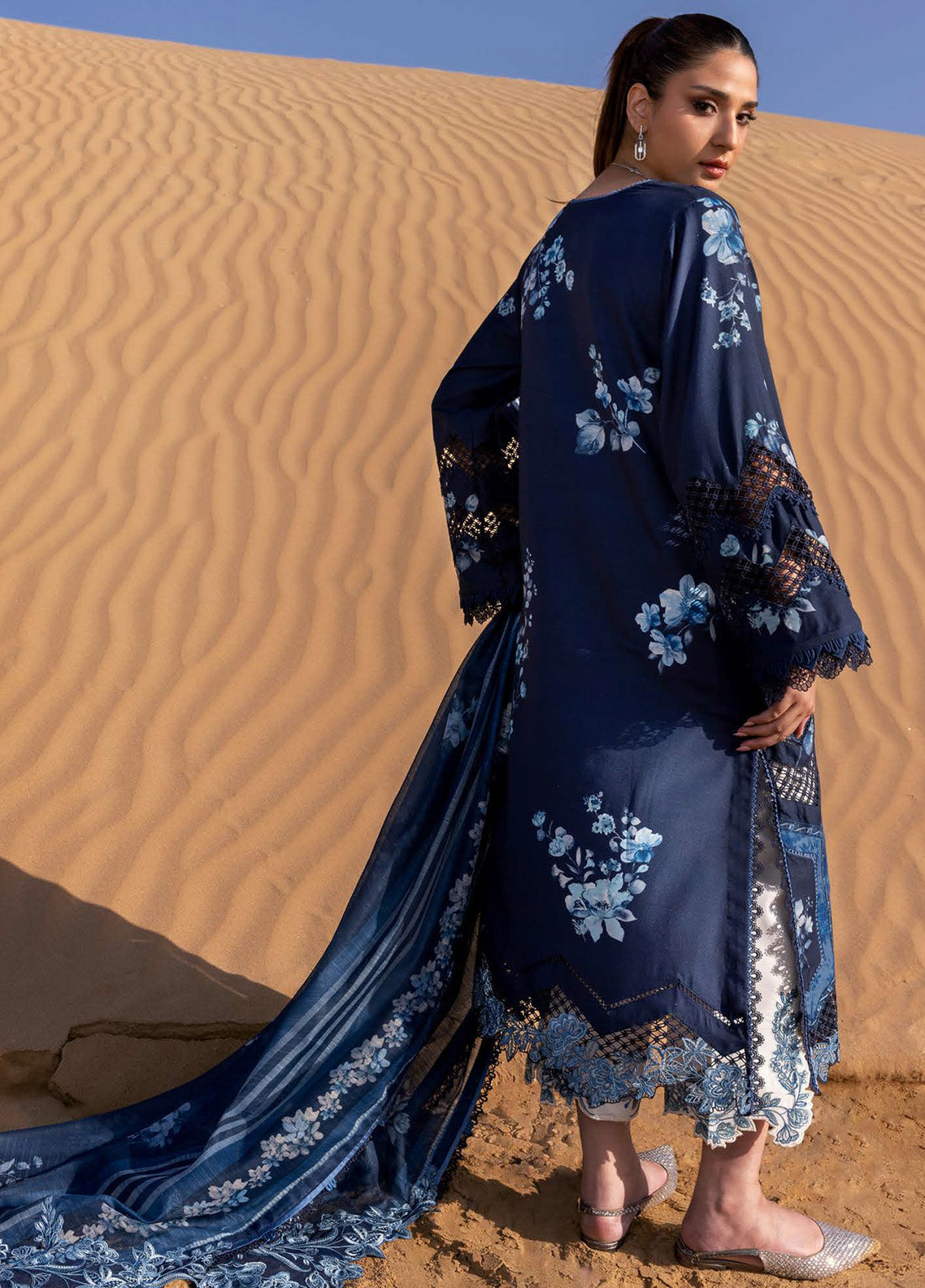 Flow by Crimson Embroidered Lawn Suits Unstitched 3 Piece - CSS25FL 1B UNDER THE TUSCAN LOVE Flow by Crimson Embroidered Lawn Suits Unstitched 3 Piece - CSS25FL 1B UNDER THE TUSCAN LOVE