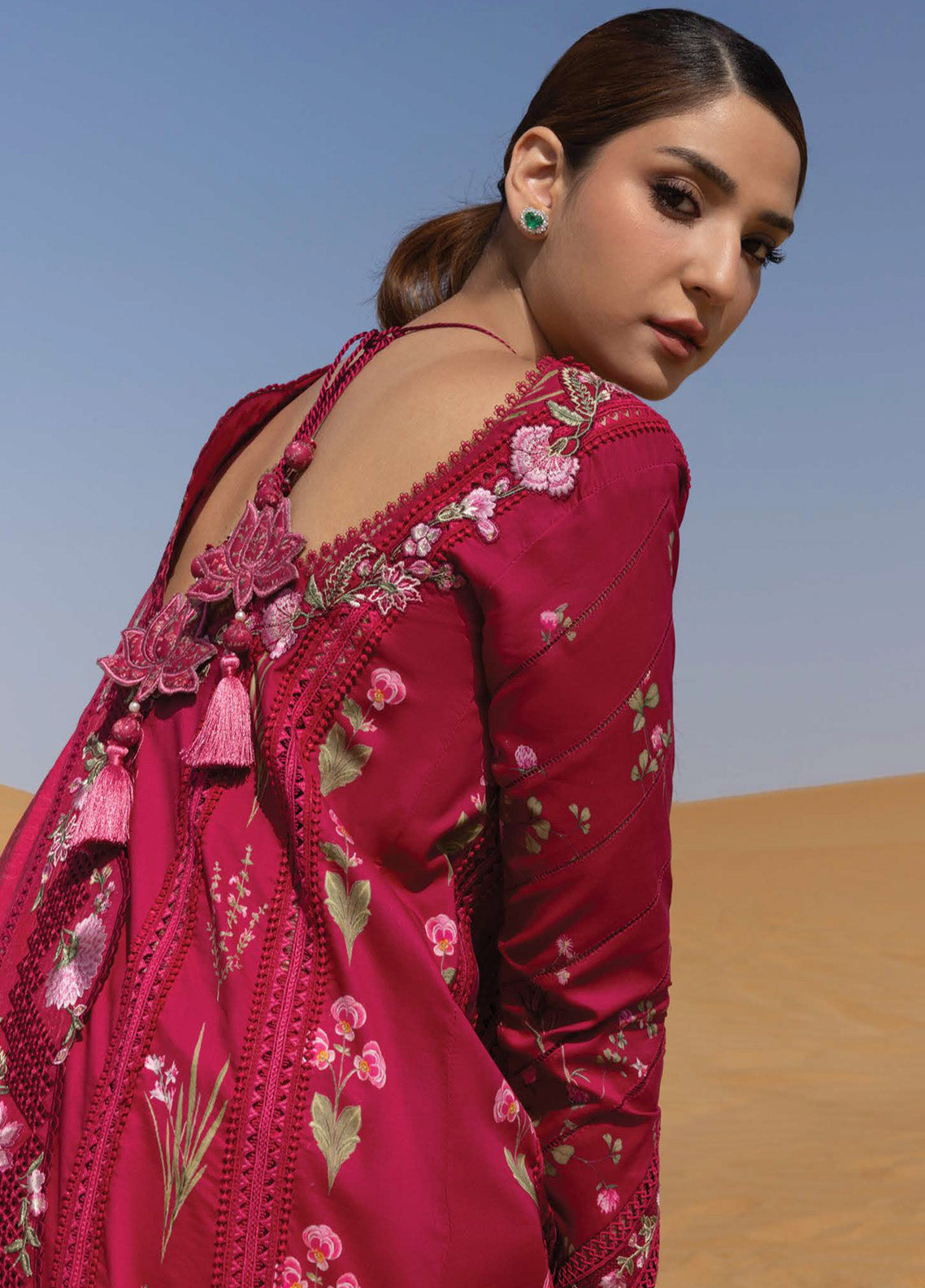 Flow by Crimson Embroidered Lawn Suits Unstitched 3 Piece - CSS25FL 9A ONCE UPON A FLOWER Flow by Crimson Embroidered Lawn Suits Unstitched 3 Piece - CSS25FL 9A ONCE UPON A FLOWER