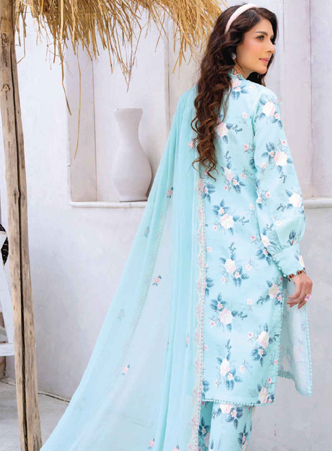 Gardenia By Humdum Embroidered Lawn Suits Unstitched 3 Piece - HD24GL 05 Gardenia By Humdum Embroidered Lawn Suits Unstitched 3 Piece - HD24GL 05