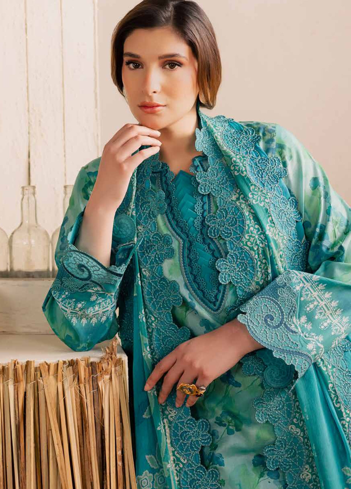 Gardenia By Nureh Embroidered Lawn 3 Piece Unstitched Suit NU26GENPV2 D-NSG-221 Gardenia By Nureh Embroidered Lawn 3 Piece Unstitched Suit NU26GENPV2 D-NSG-221