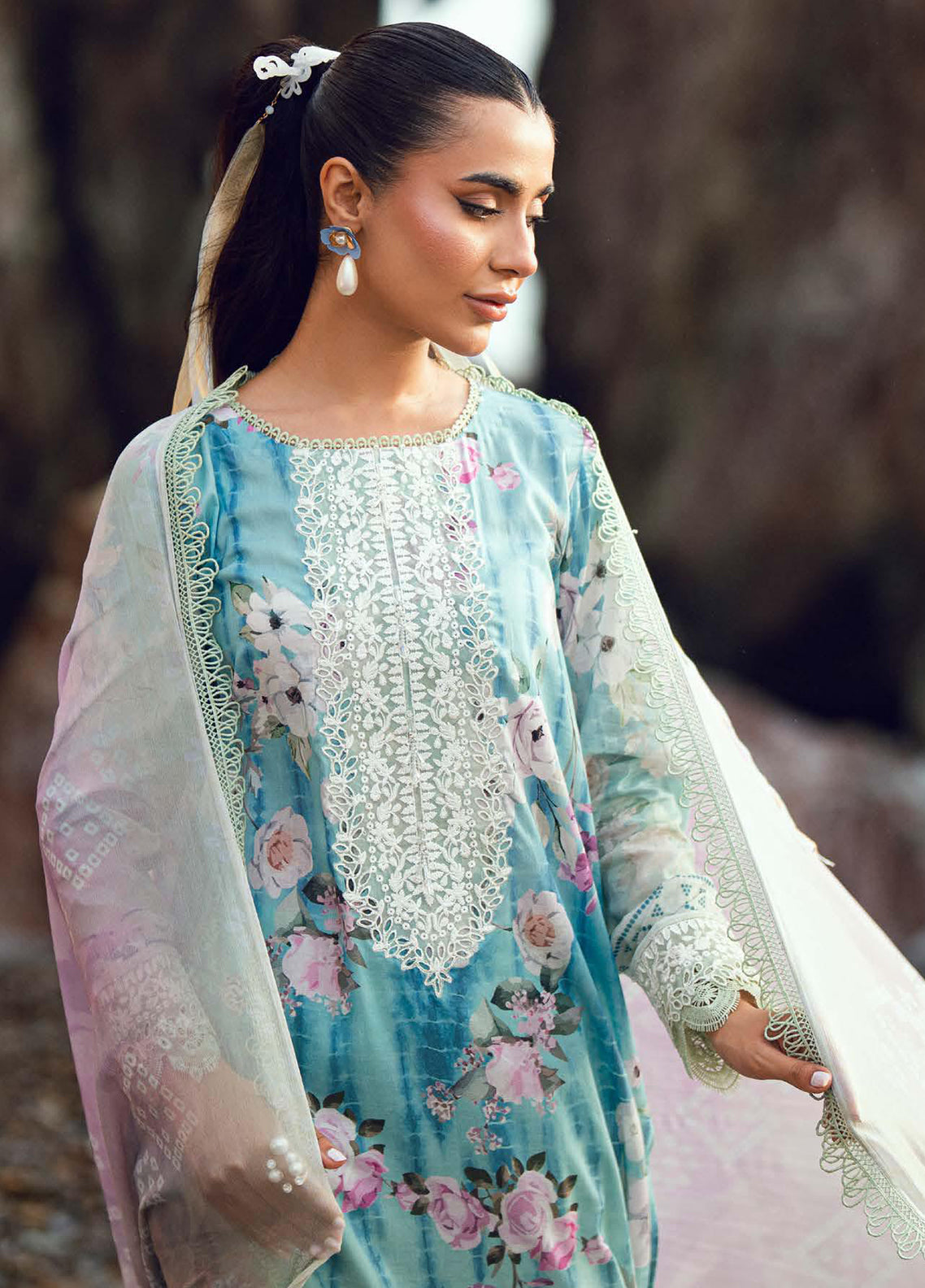 Gardenia By Nureh Embroidered Lawn 3 Piece Unstitched Suit NU26GENP D-NSG-202 Gardenia By Nureh Embroidered Lawn 3 Piece Unstitched Suit NU26GENP D-NSG-202
