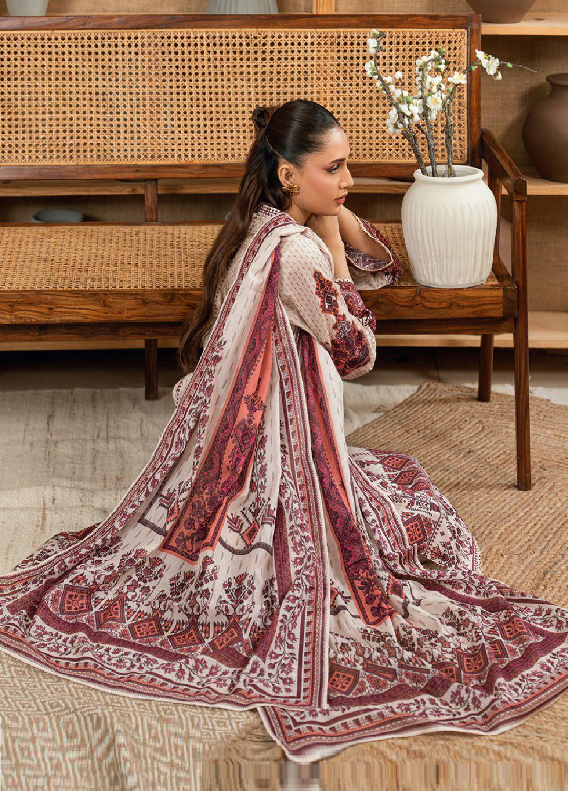 Gul Ahmed Printed Lawn 3 Piece Unstitched Suit GA26S D-CLP-52283 Gul Ahmed Printed Lawn 3 Piece Unstitched Suit GA26S D-CLP-52283
