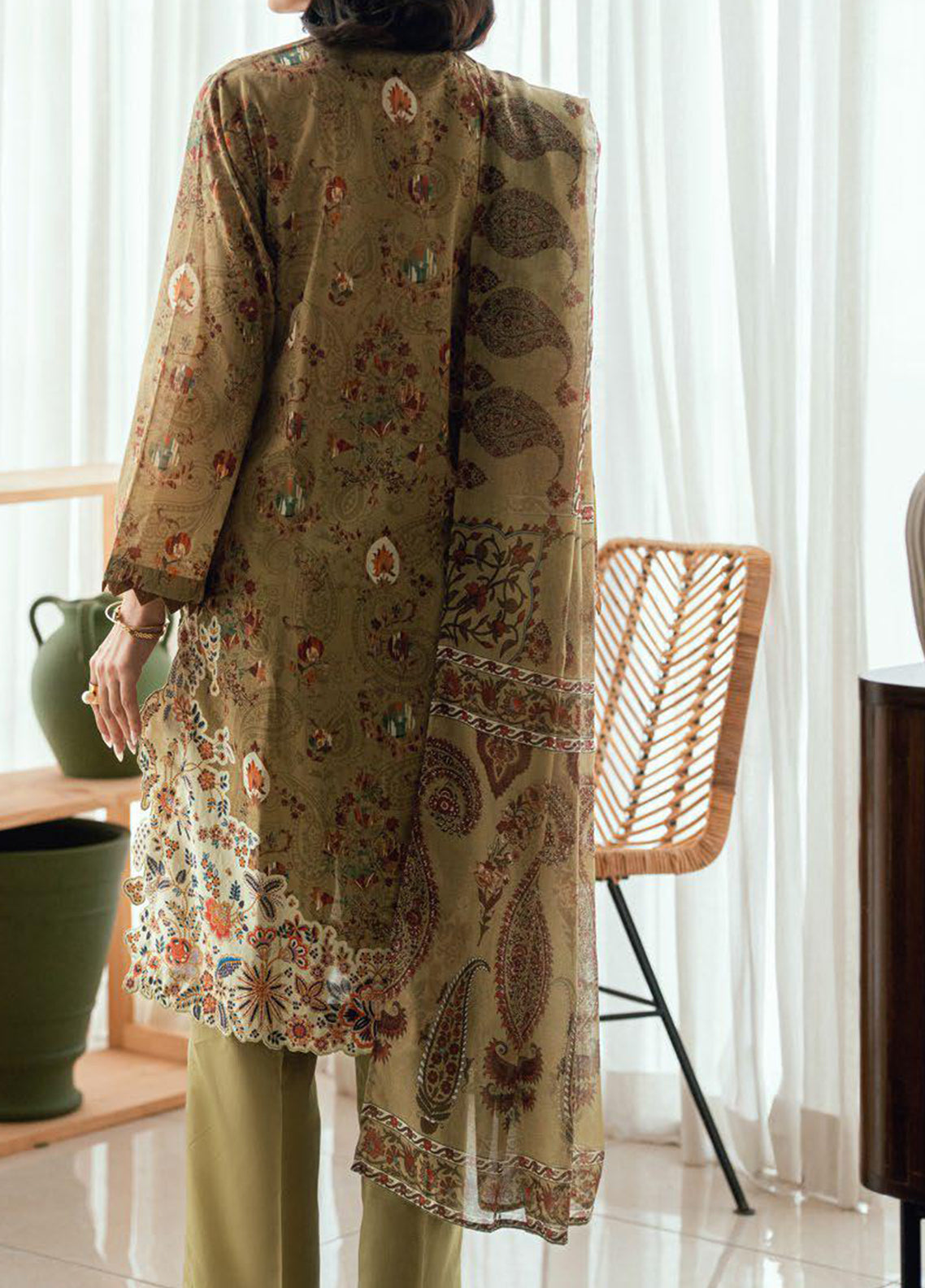 Gul Ahmed Printed Lawn 3 Piece Unstitched Suit GA26S D-CLP-52288 Gul Ahmed Printed Lawn 3 Piece Unstitched Suit GA26S D-CLP-52288