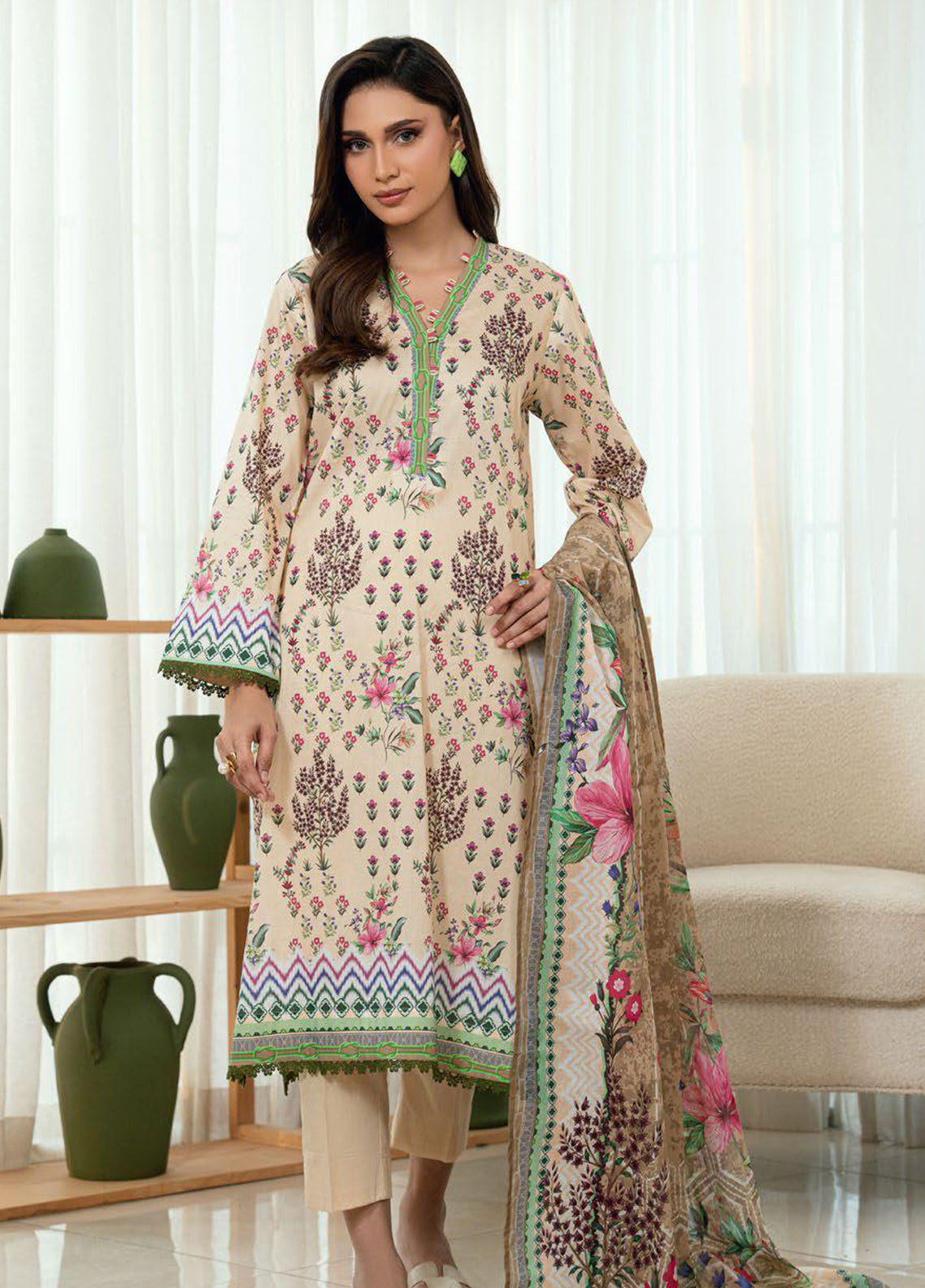 Gul Ahmed Printed Lawn 3 Piece Unstitched Suit GA26S D-CLP-52291 Gul Ahmed Printed Lawn 3 Piece Unstitched Suit GA26S D-CLP-52291