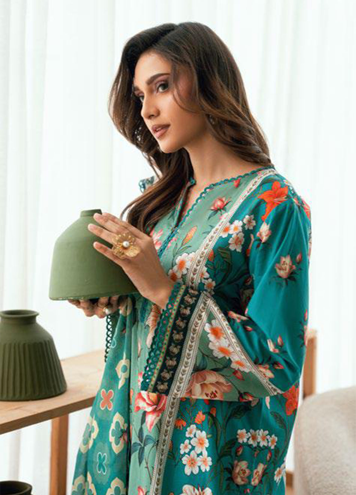 Gul Ahmed Printed Lawn 3 Piece Unstitched Suit GA26S D-CLP-52292 Gul Ahmed Printed Lawn 3 Piece Unstitched Suit GA26S D-CLP-52292