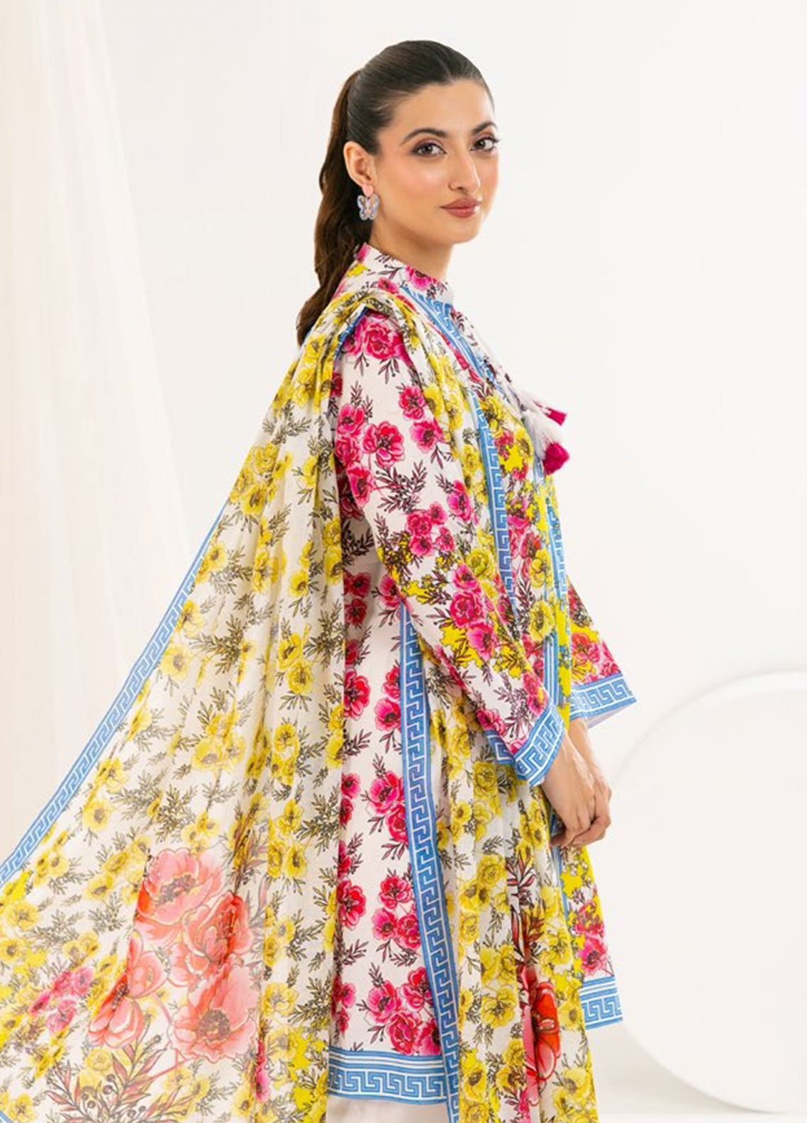 Gul Bahar Blossom By Gul Ahmed Printed Lawn 3 Piece Unstitched Suit GA26GBB D-CLP-52001 Gul Bahar Blossom By Gul Ahmed Printed Lawn 3 Piece Unstitched Suit GA26GBB D-CLP-52001