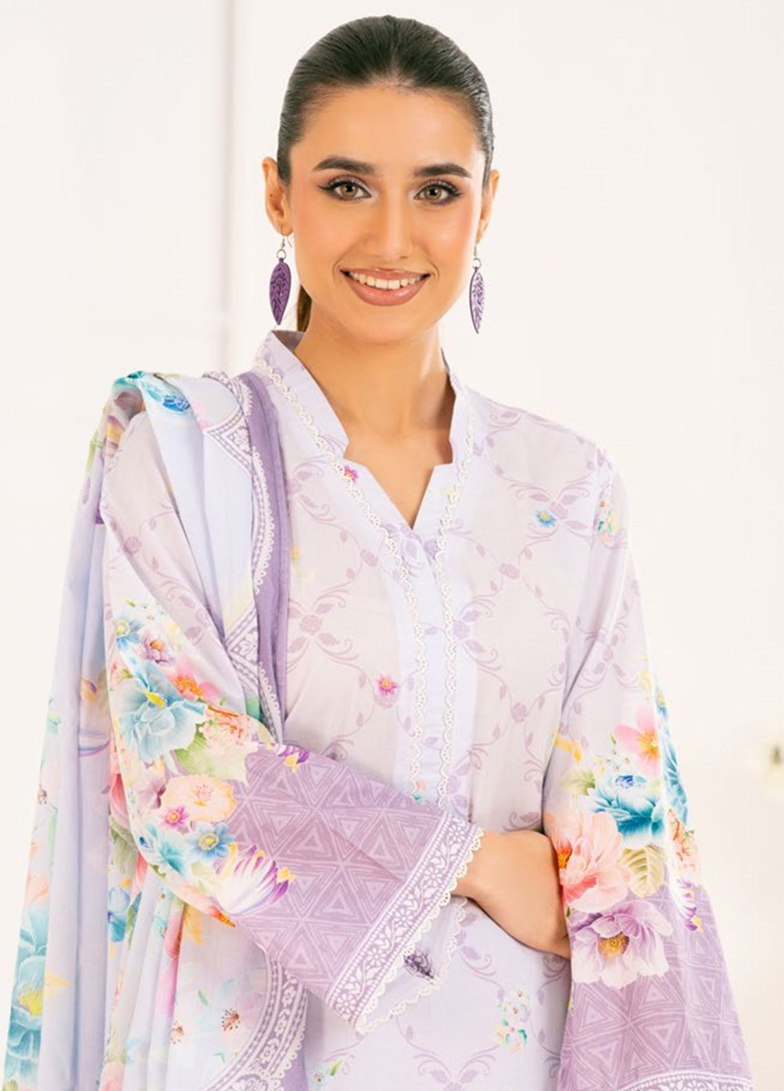 Gul Bahar Blossom By Gul Ahmed Printed Lawn 3 Piece Unstitched Suit GA26GBB D-CLP-52141 Gul Bahar Blossom By Gul Ahmed Printed Lawn 3 Piece Unstitched Suit GA26GBB D-CLP-52141
