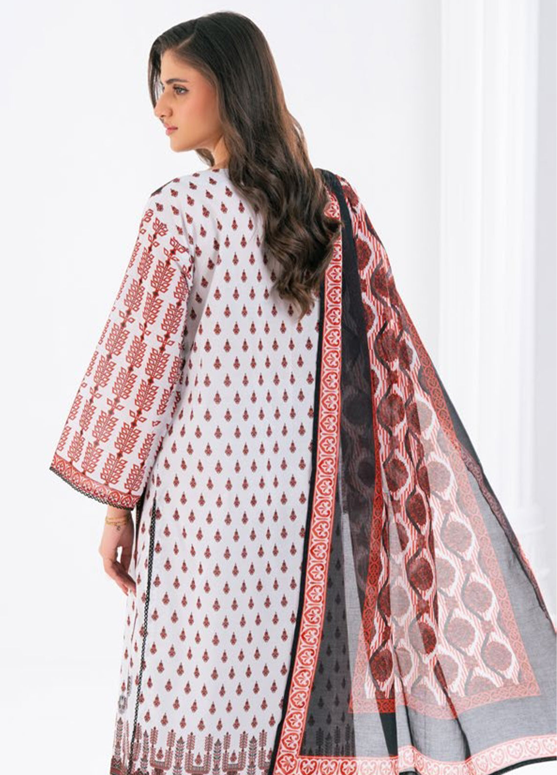 Gul Bahar Blossom By Gul Ahmed Printed Lawn 3 Piece Unstitched Suit GA26GBB D-CLP-52153 Gul Bahar Blossom By Gul Ahmed Printed Lawn 3 Piece Unstitched Suit GA26GBB D-CLP-52153