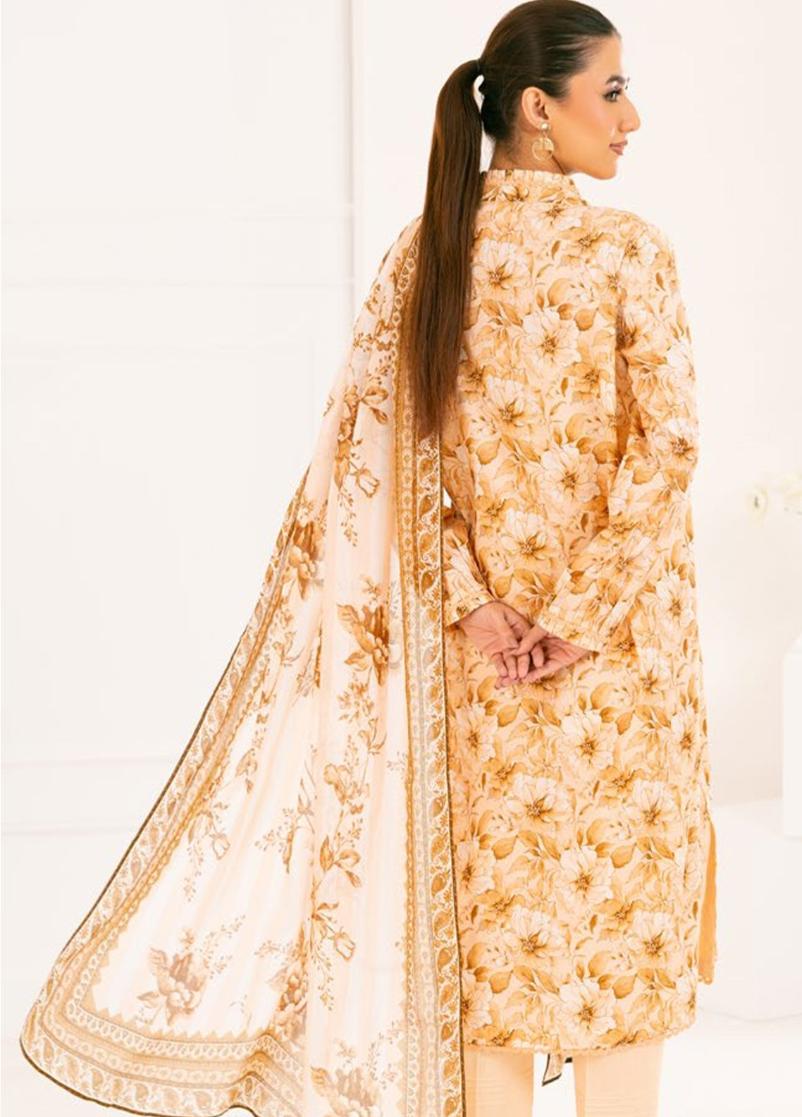 Gul Bahar Blossom By Gul Ahmed Printed Lawn 3 Piece Unstitched Suit GA26GBB D-CLP-52218 Gul Bahar Blossom By Gul Ahmed Printed Lawn 3 Piece Unstitched Suit GA26GBB D-CLP-52218