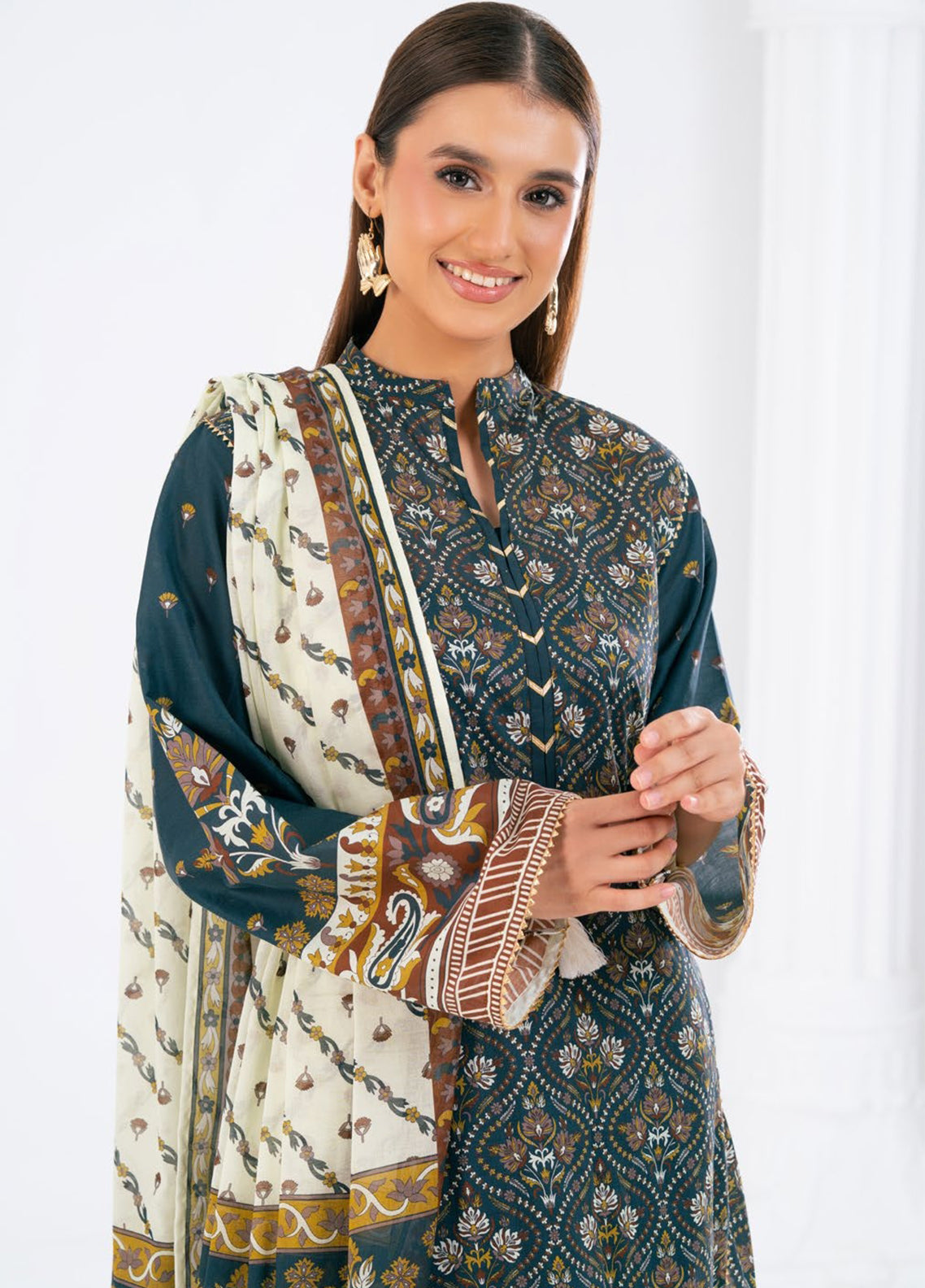 Gul Bahar Blossom By Gul Ahmed Printed Lawn 3 Piece Unstitched Suit GA26GBB D-CLP-52231 Gul Bahar Blossom By Gul Ahmed Printed Lawn 3 Piece Unstitched Suit GA26GBB D-CLP-52231