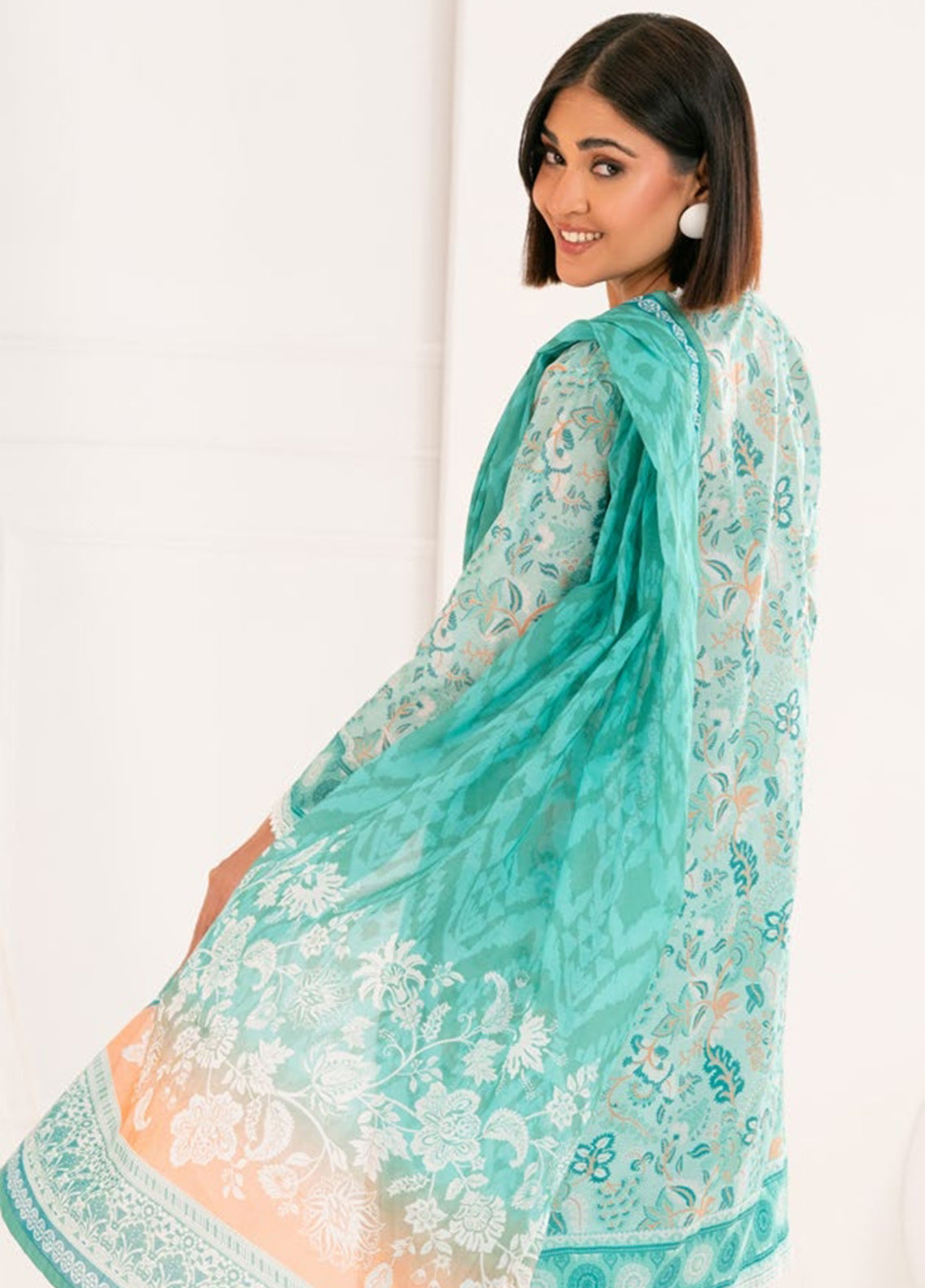 Gul Bahar Blossom By Gul Ahmed Printed Lawn 3 Piece Unstitched Suit GA26GBB D-CLP-52239 Gul Bahar Blossom By Gul Ahmed Printed Lawn 3 Piece Unstitched Suit GA26GBB D-CLP-52239