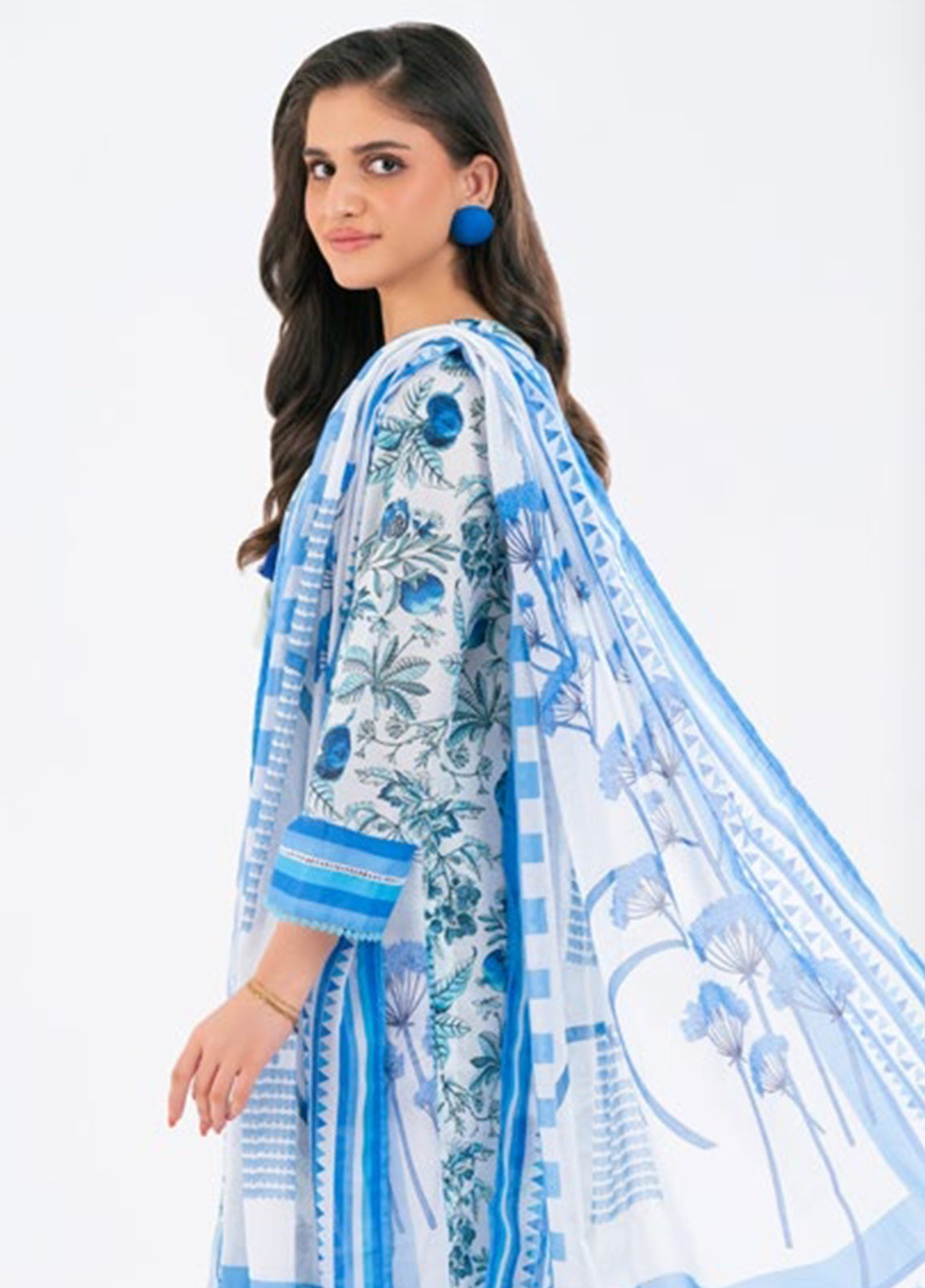 Gul Bahar Blossom By Gul Ahmed Printed Lawn 3 Piece Unstitched Suit GA26GBB D-CLP-52240 Gul Bahar Blossom By Gul Ahmed Printed Lawn 3 Piece Unstitched Suit GA26GBB D-CLP-52240